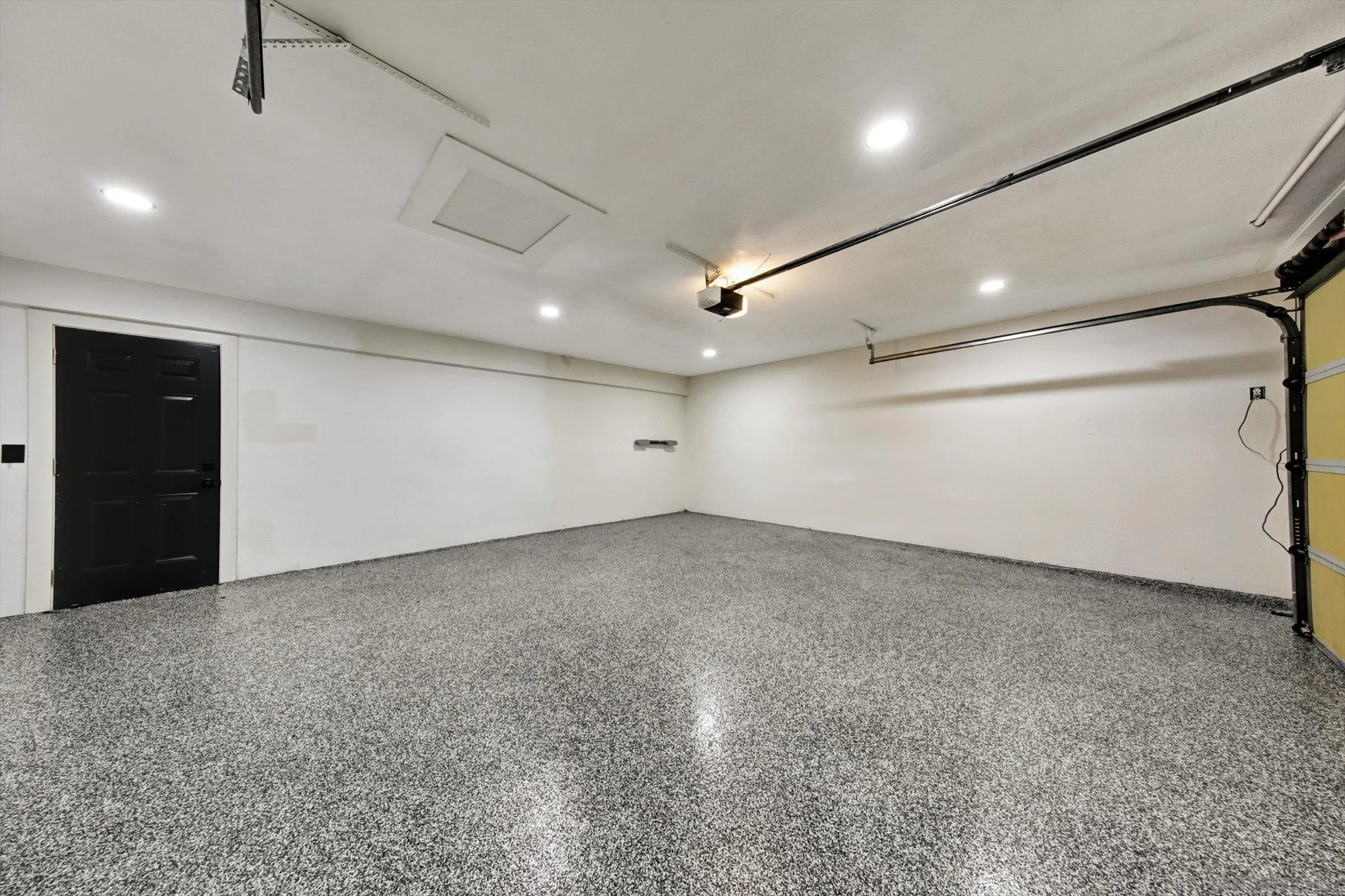 https://cdn.realtyfeed.com/cdn/127/260001935/815a044a24b148812ad5ff5aca7f76e3.webp
