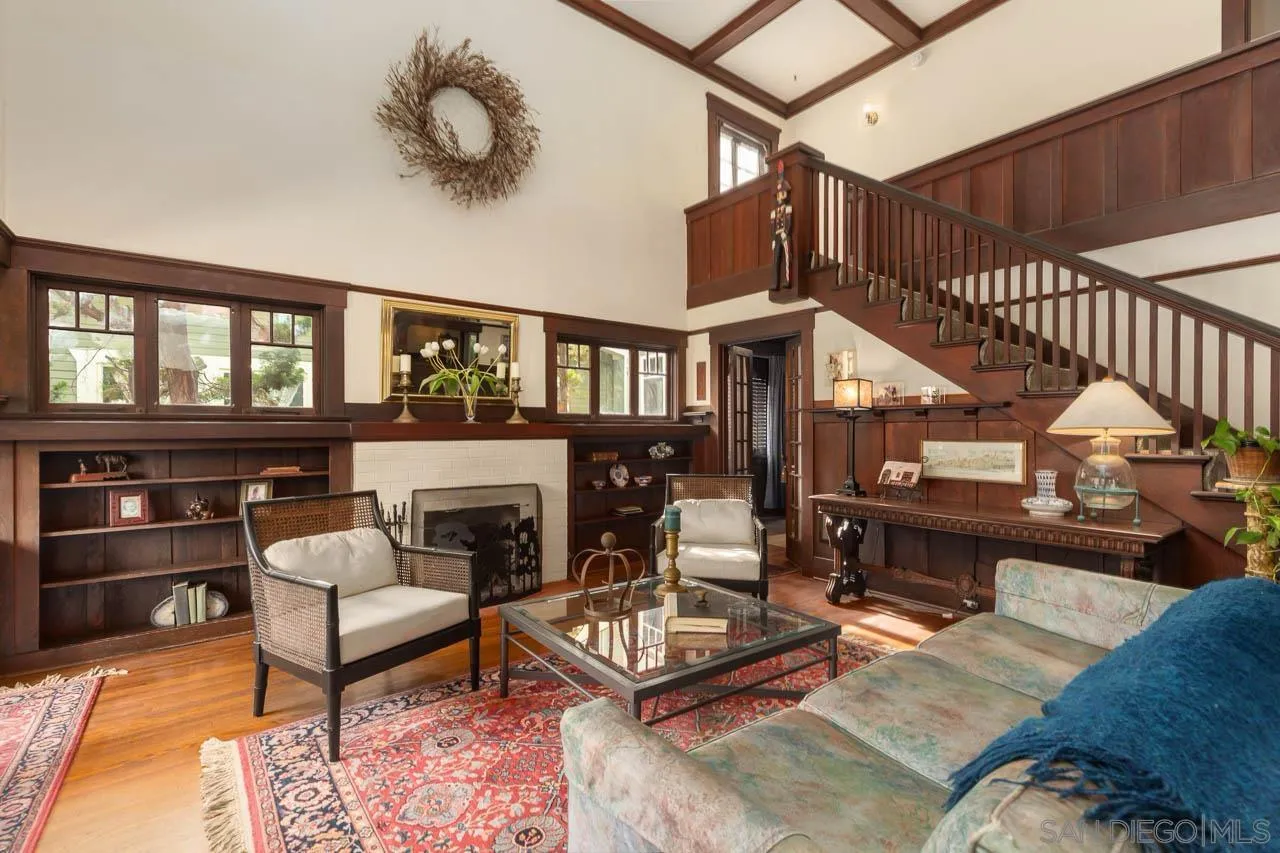 https://cdn.realtyfeed.com/cdn/127/260001936/6a8c713445af1ac147784deb244fab05.webp