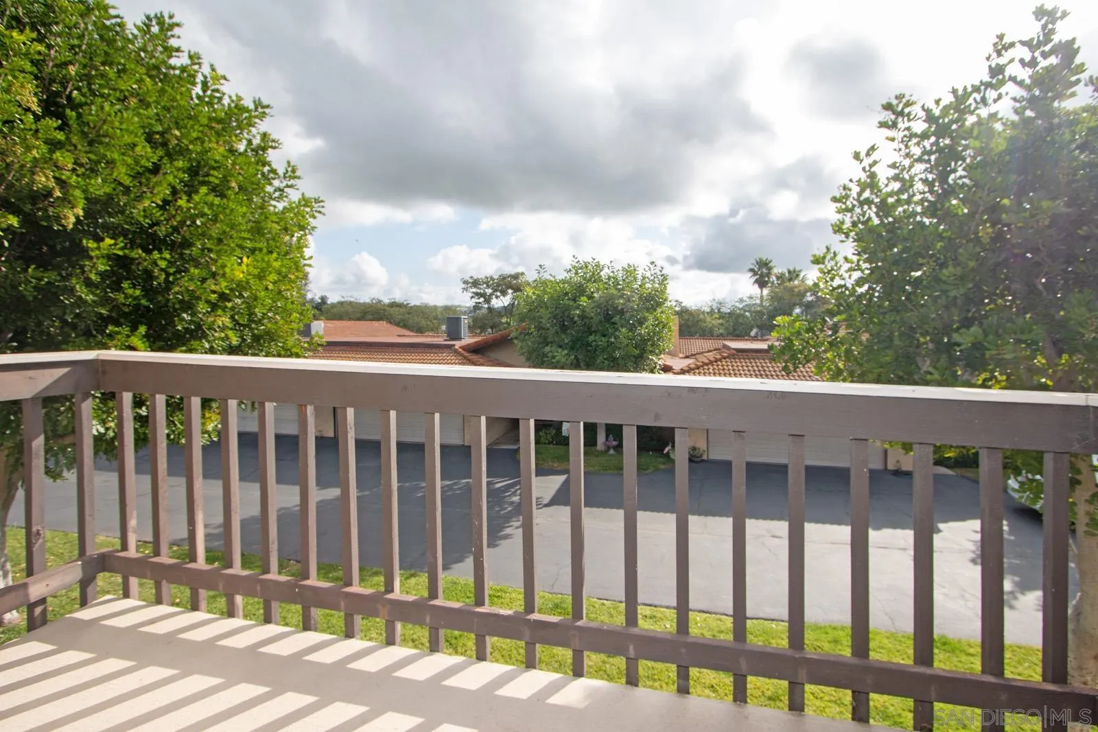 https://cdn.realtyfeed.com/cdn/127/260001937/6ba1c7e99fd3569e436a27d809395baa.webp