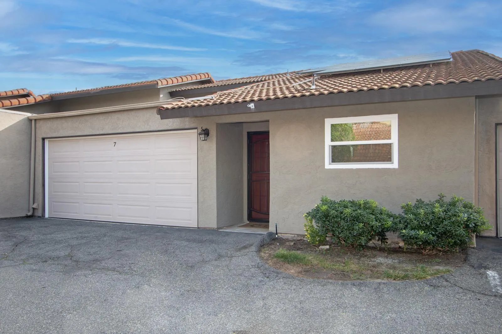 https://cdn.realtyfeed.com/cdn/127/260001937/a9da855f191a5c91de143eeadec7680e.webp