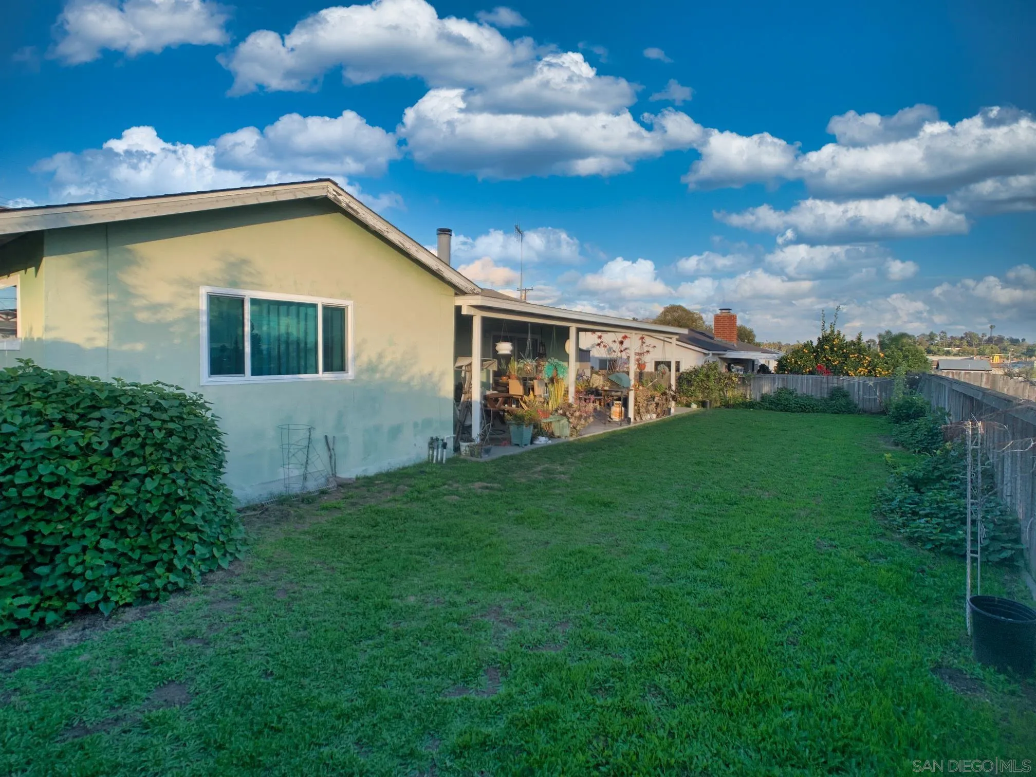 https://cdn.realtyfeed.com/cdn/127/260001938/abaa140868c0354556363e10f69294b4.webp