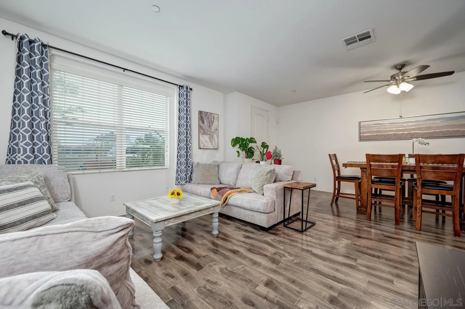 Photo #4: 260001944 Listing: Photo #4