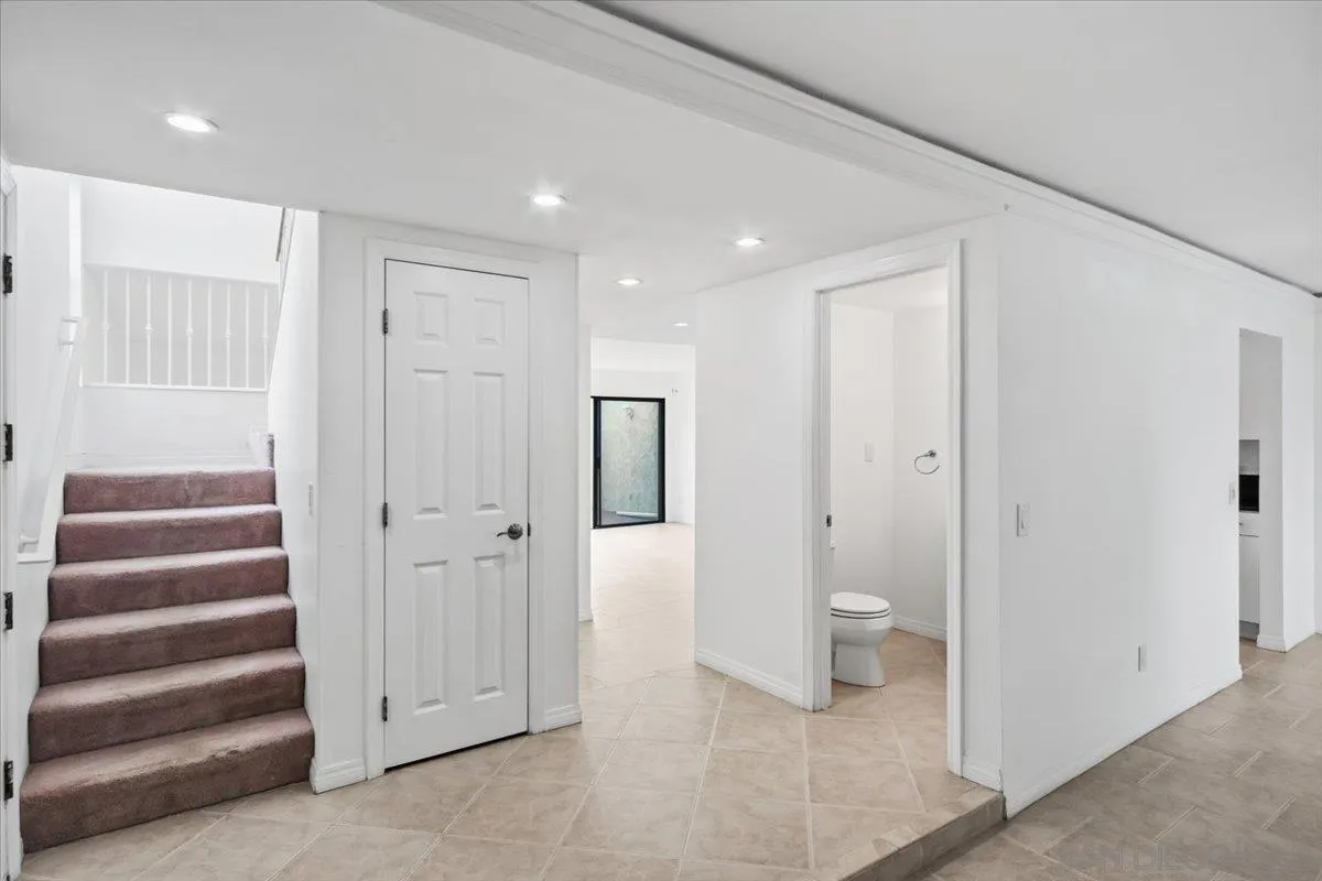 Photo #25: 260001950 Listing: Photo #25