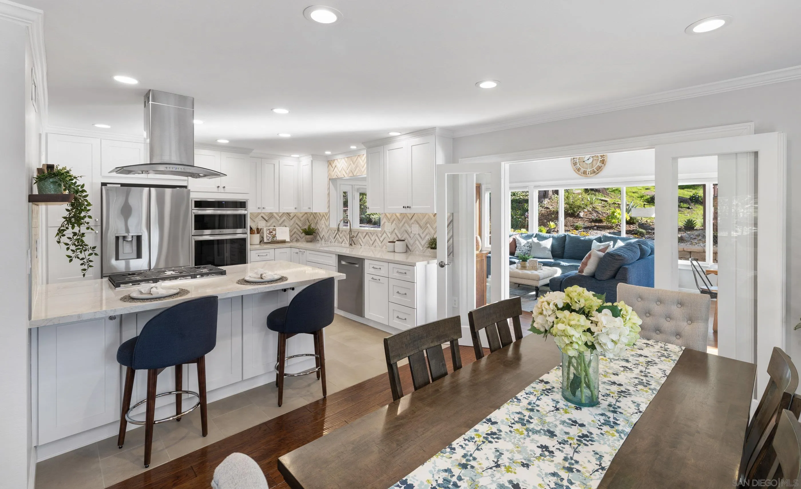 https://cdn.realtyfeed.com/cdn/127/260001955/db42f4c4571905c1b2b13793c7b27d02.webp