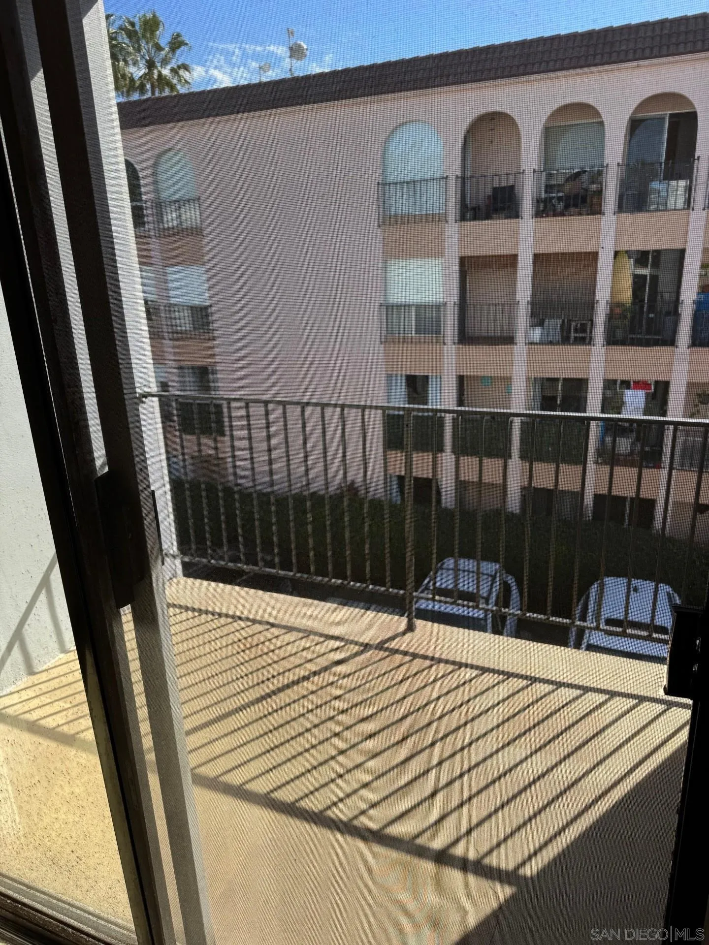 Photo #4: 260001958 Listing: Photo #4