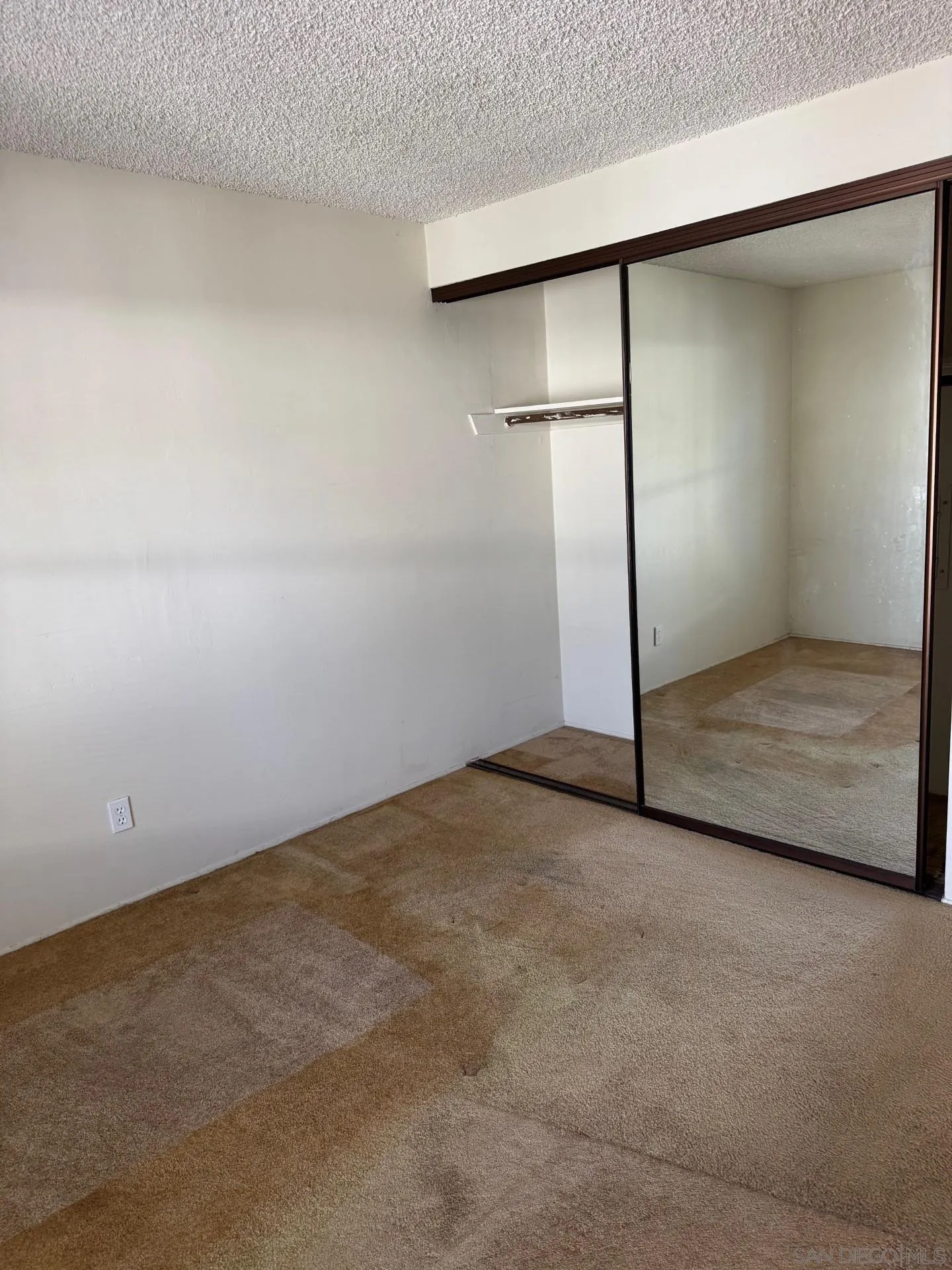 Photo #10: 260001958 Listing: Photo #10