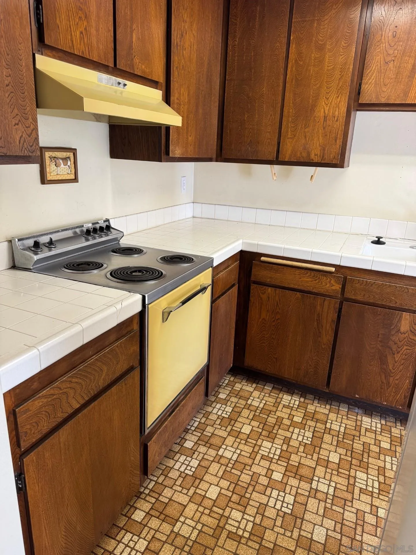 Photo #7: 260001958 Listing: Photo #7