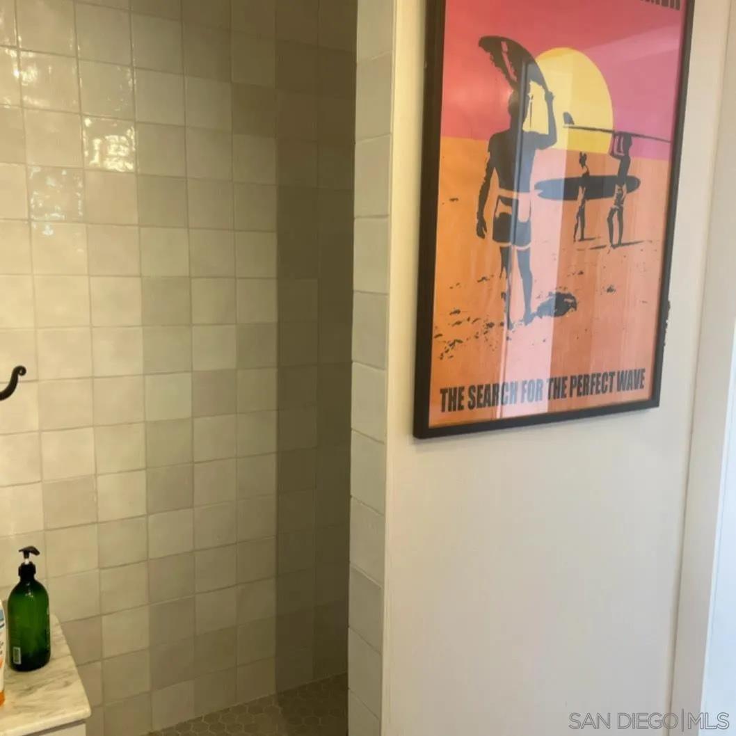 https://cdn.realtyfeed.com/cdn/127/260001961/4e3c05ae9459a104525b1c5643bb16f3.webp