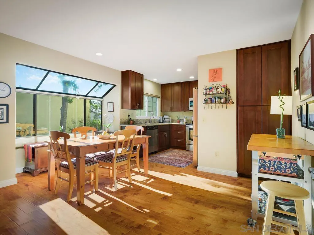 Photo #14: 260001962 Listing: Photo #14