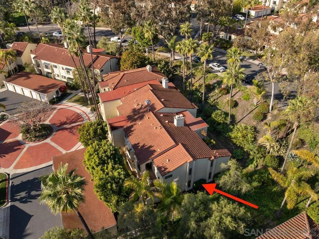 Photo #33: 260001962 Listing: Photo #33