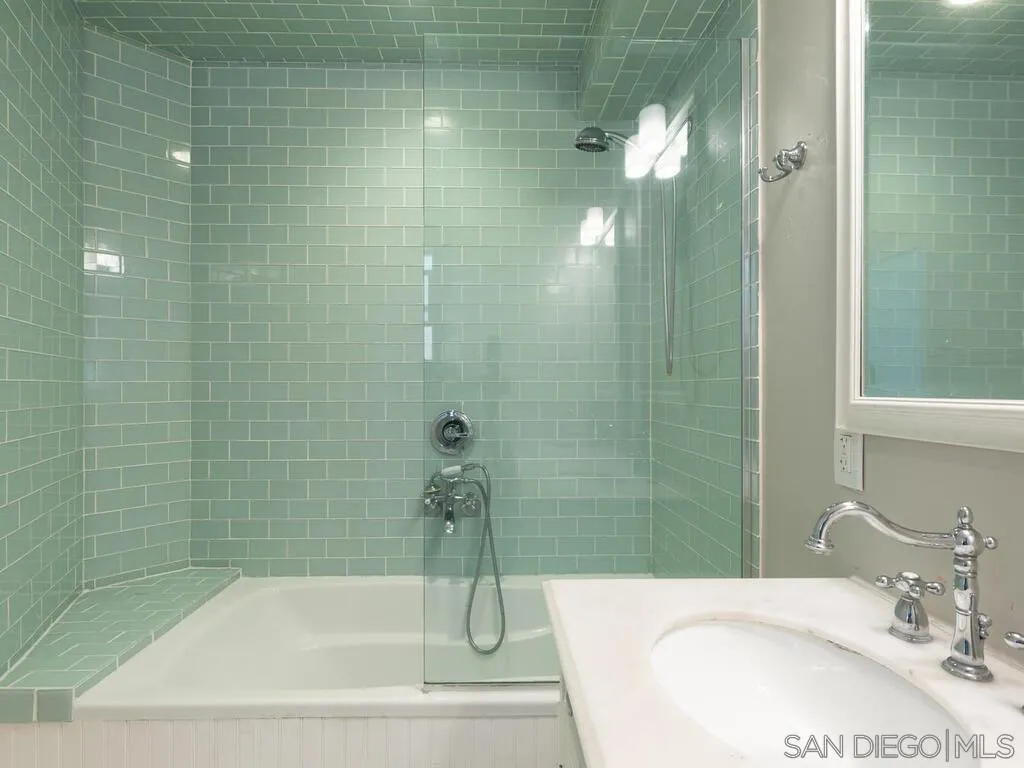 https://cdn.realtyfeed.com/cdn/127/260001964/d7fbd044ba6d9bc5e0f9003321f43401.webp