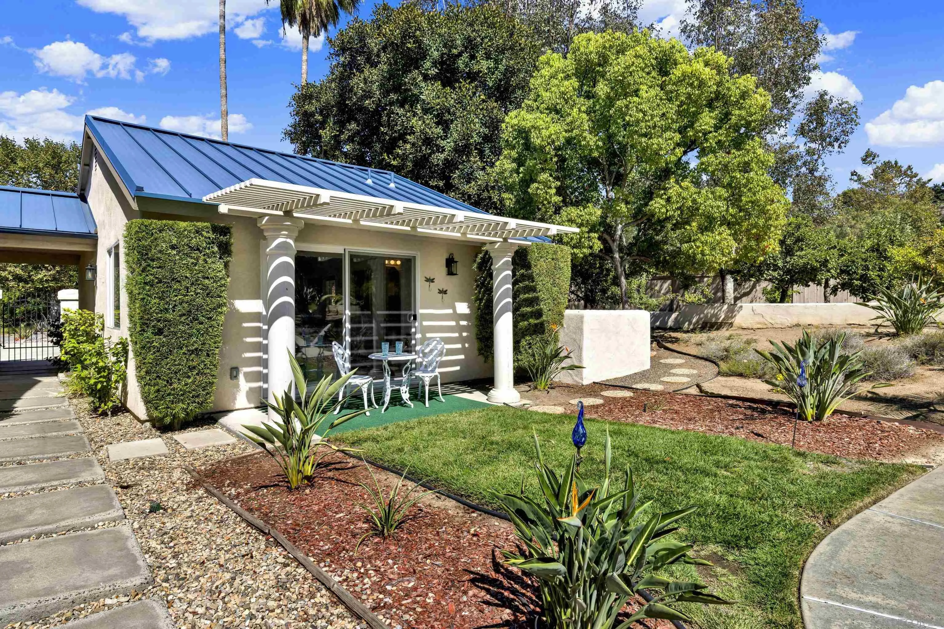 https://cdn.realtyfeed.com/cdn/127/260001968/1bb83971ca777f8c4523498adafeadc2.webp