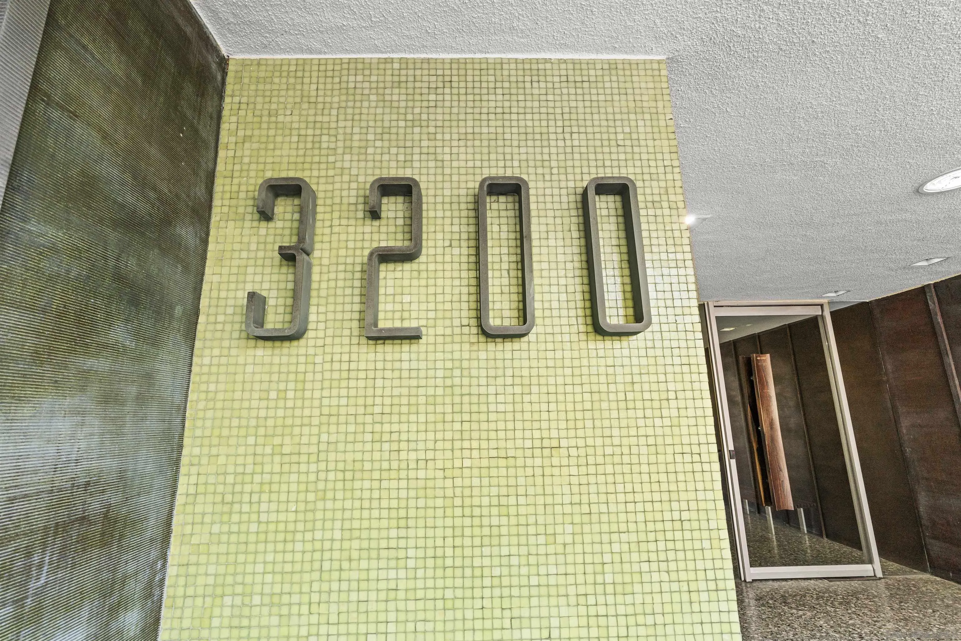 Photo #18: 260001971 Listing: Photo #18