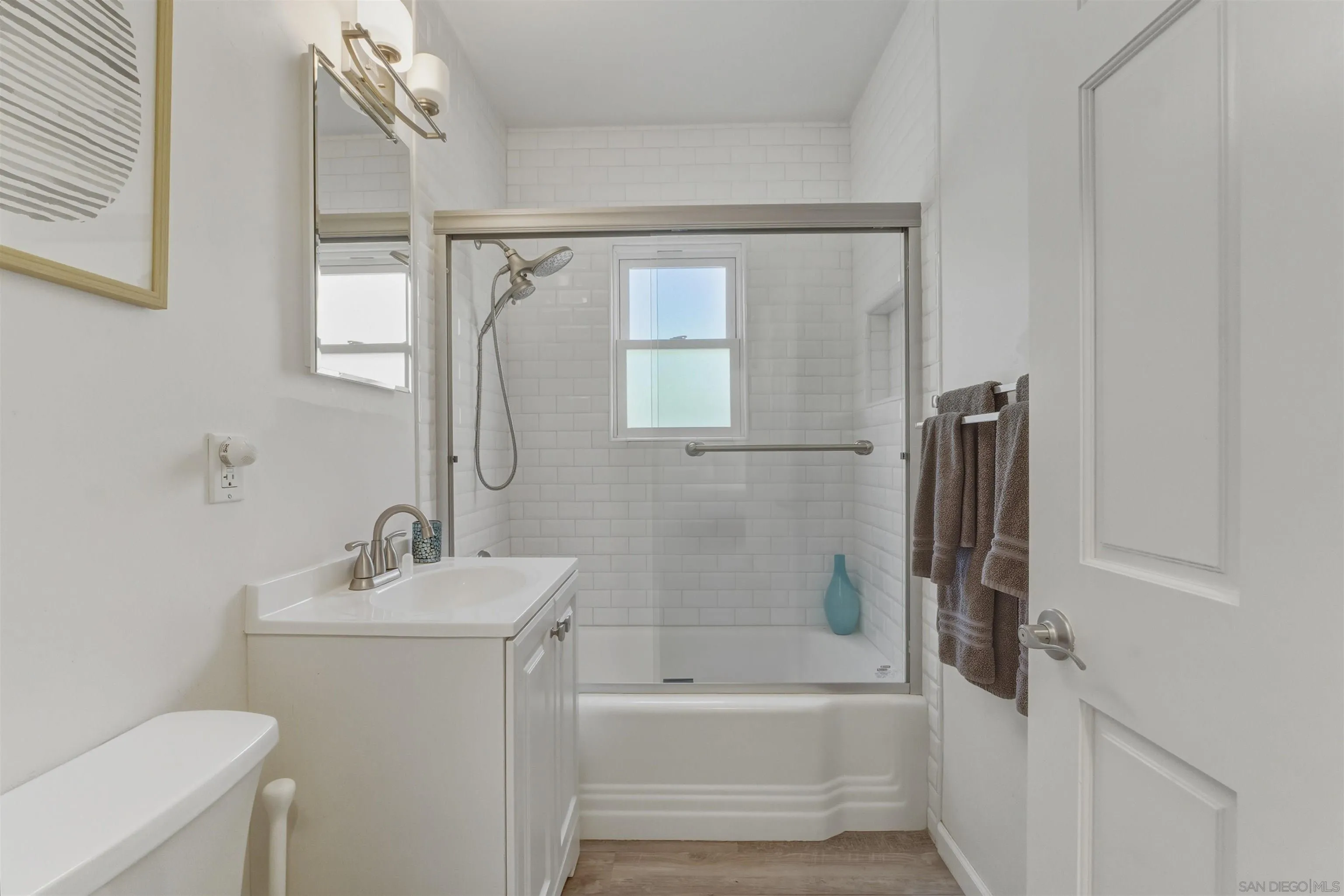https://cdn.realtyfeed.com/cdn/127/260001980/0f8c2d212def011284b72ea00870c92c.webp