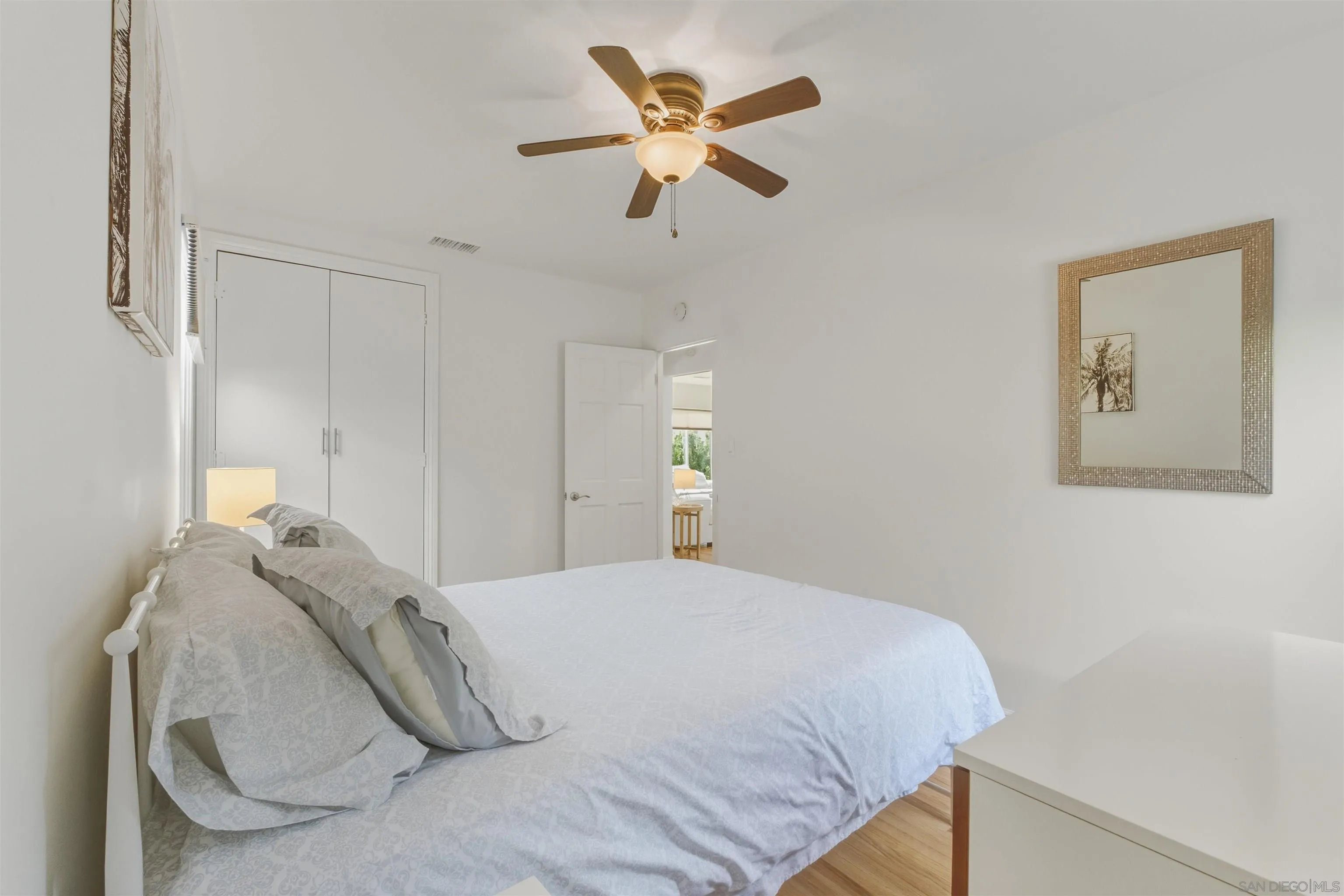 https://cdn.realtyfeed.com/cdn/127/260001980/4cc62e79637d5b9852f264c25435a8b0.webp