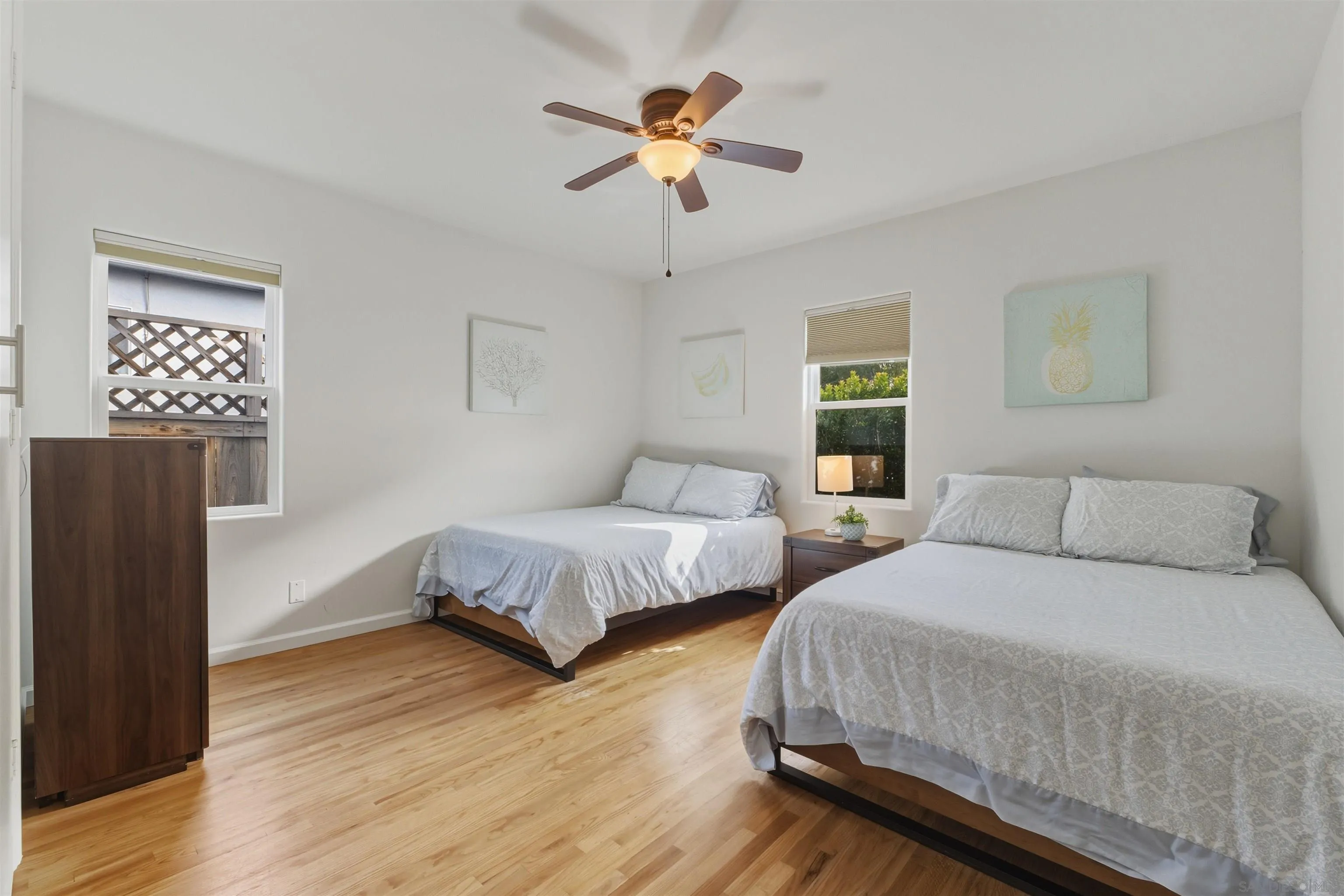 https://cdn.realtyfeed.com/cdn/127/260001980/d148c5b557686127940c241493b15f7d.webp