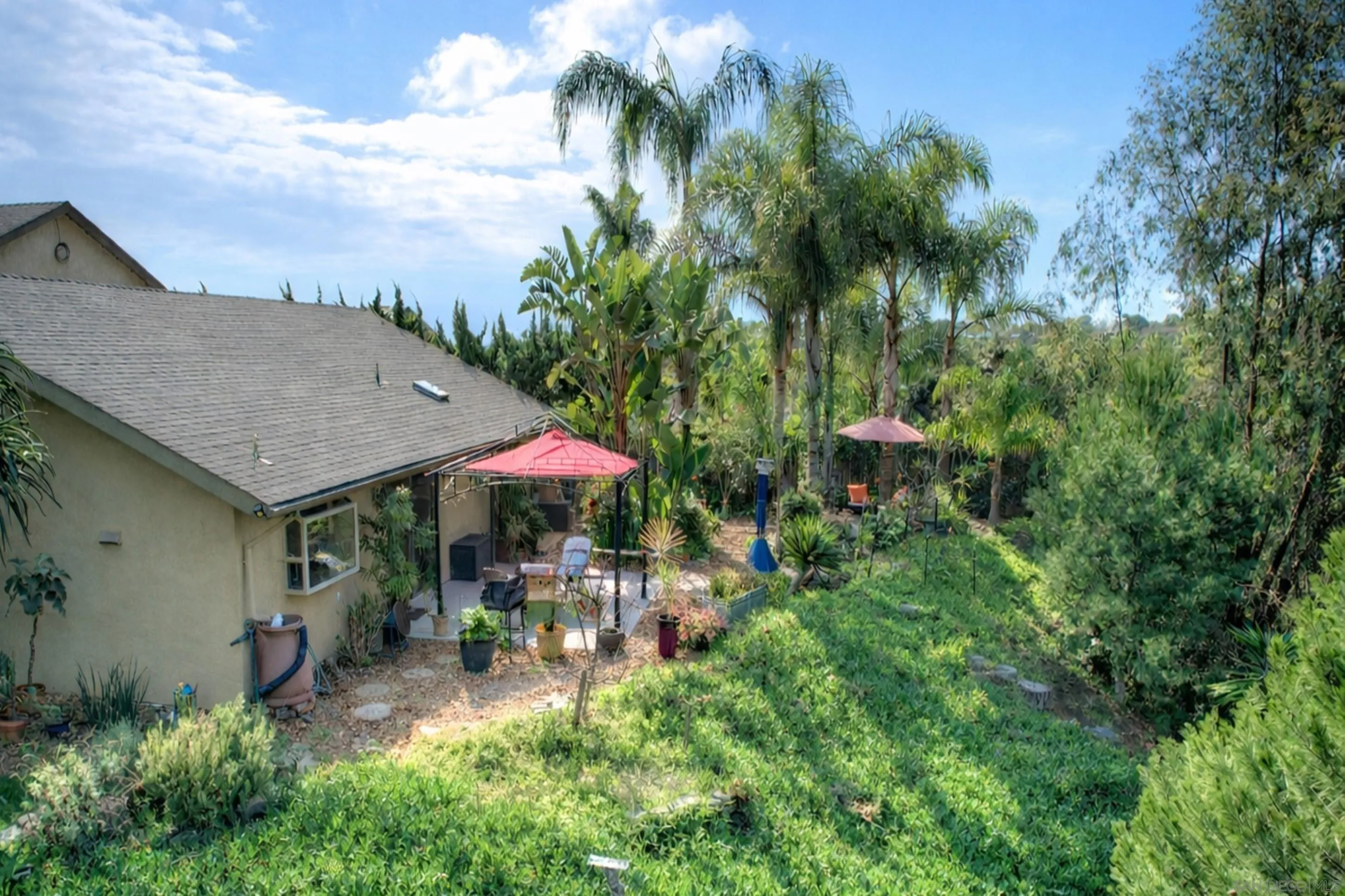 https://cdn.realtyfeed.com/cdn/127/260001983/18914936e27749f1f6d2903a5b4e3bc6.webp