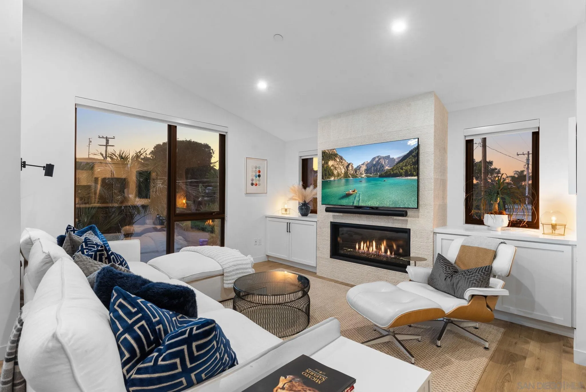 https://cdn.realtyfeed.com/cdn/127/260001984/3d90c065d84f7174a2a1c9d6c02201f4.webp
