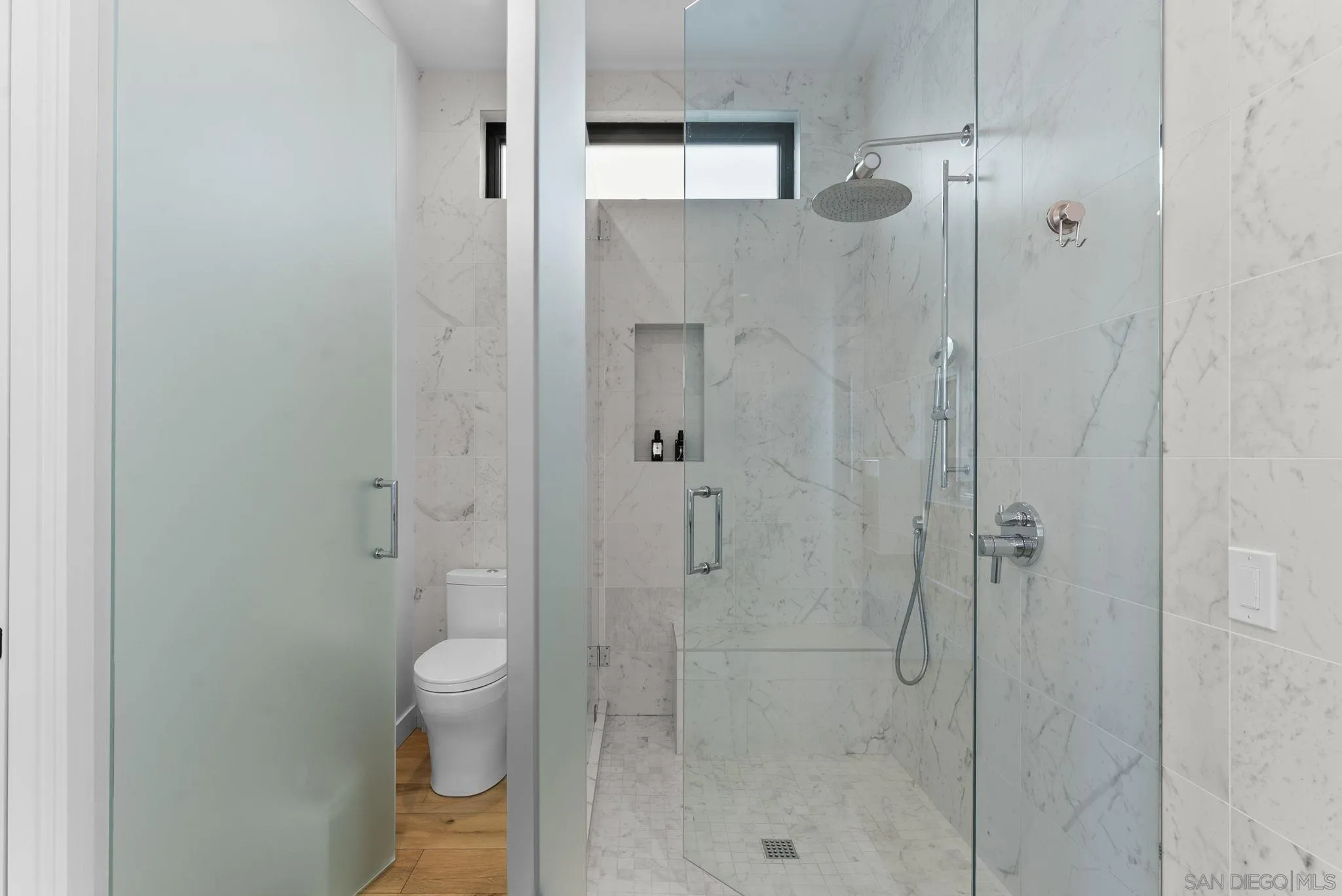 https://cdn.realtyfeed.com/cdn/127/260001984/db9a049c9d757c22541f58a5088b40ba.webp