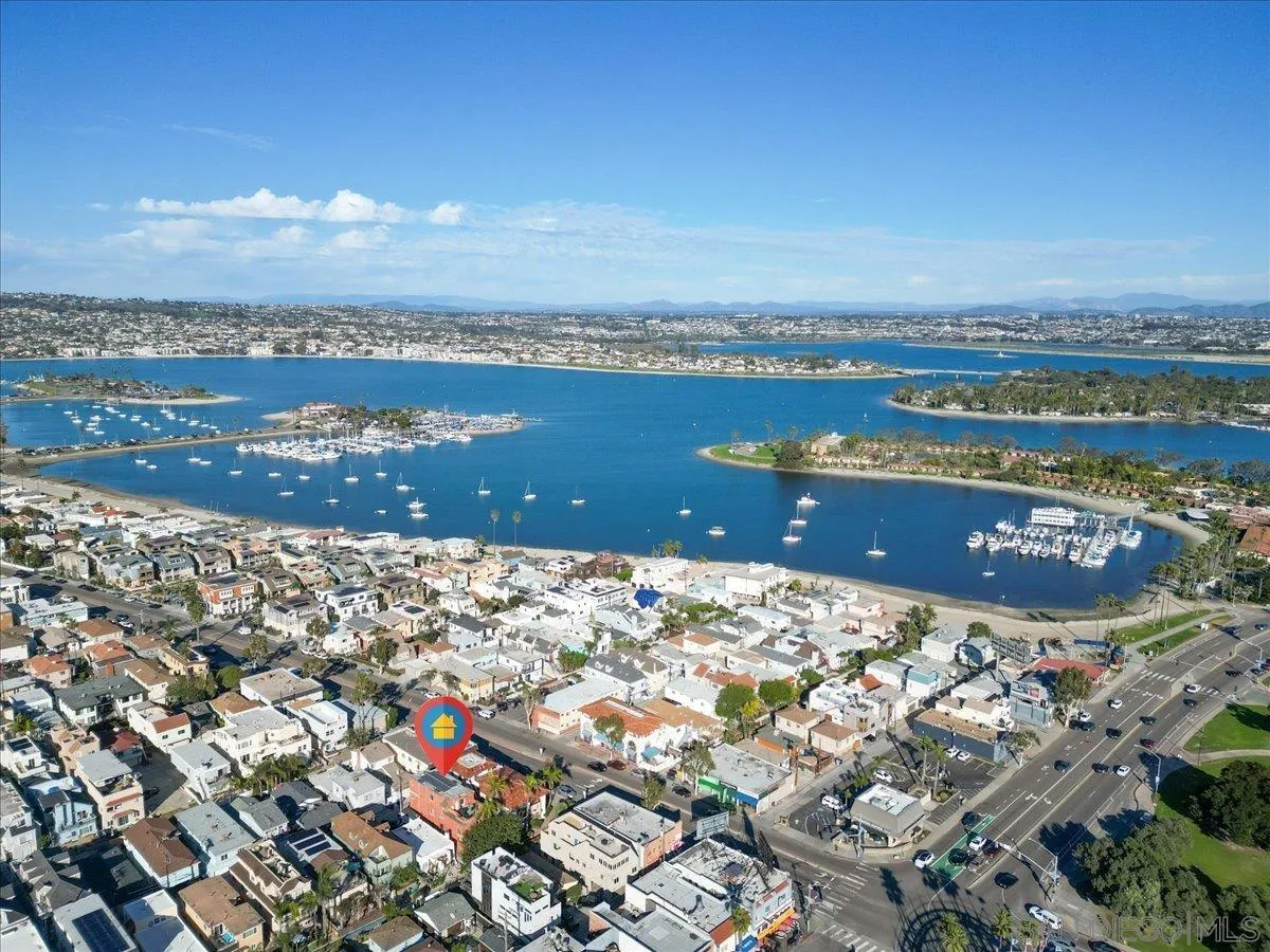 750 Island Court, San Diego, CA, 92109