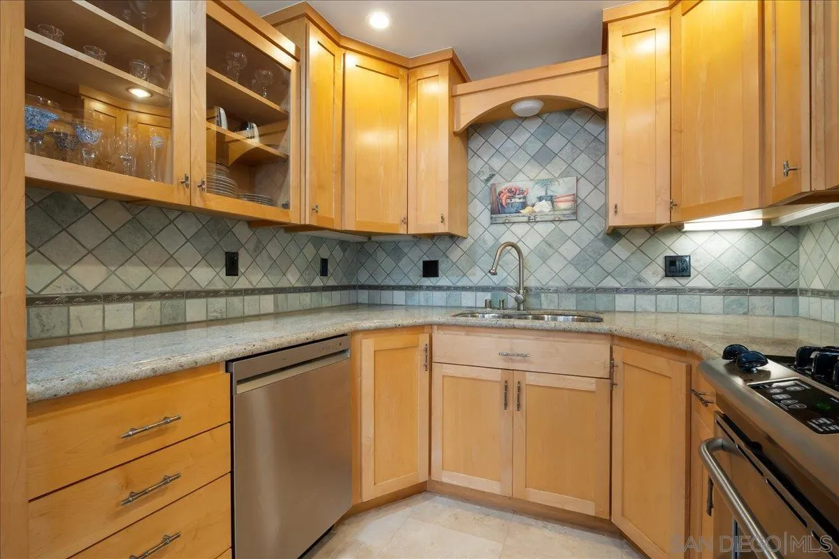 750 Island Court, San Diego, CA, 92109