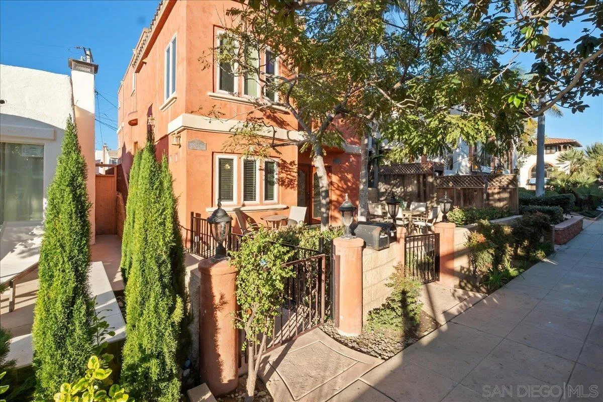 750 Island Court, San Diego, CA, 92109