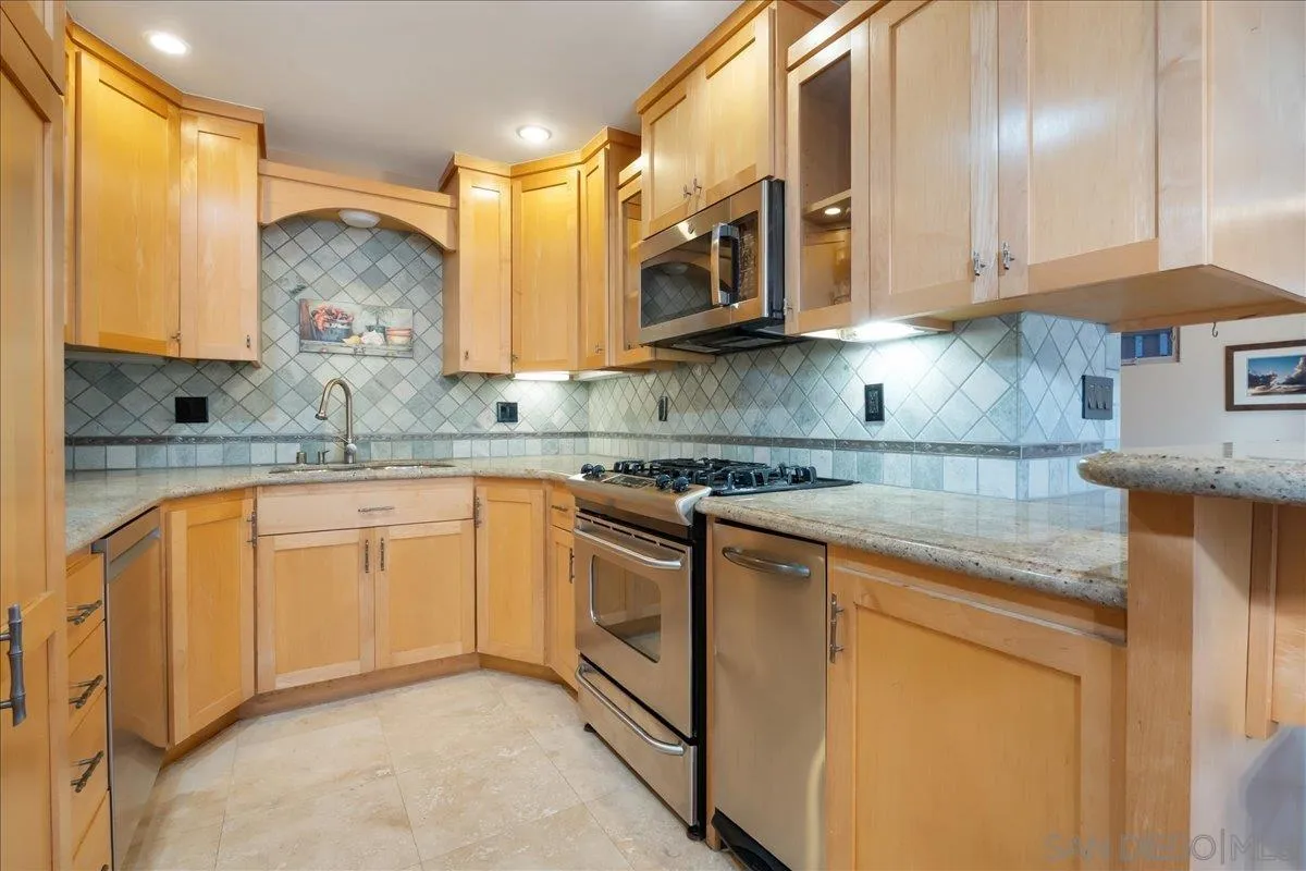 750 Island Court, San Diego, CA, 92109