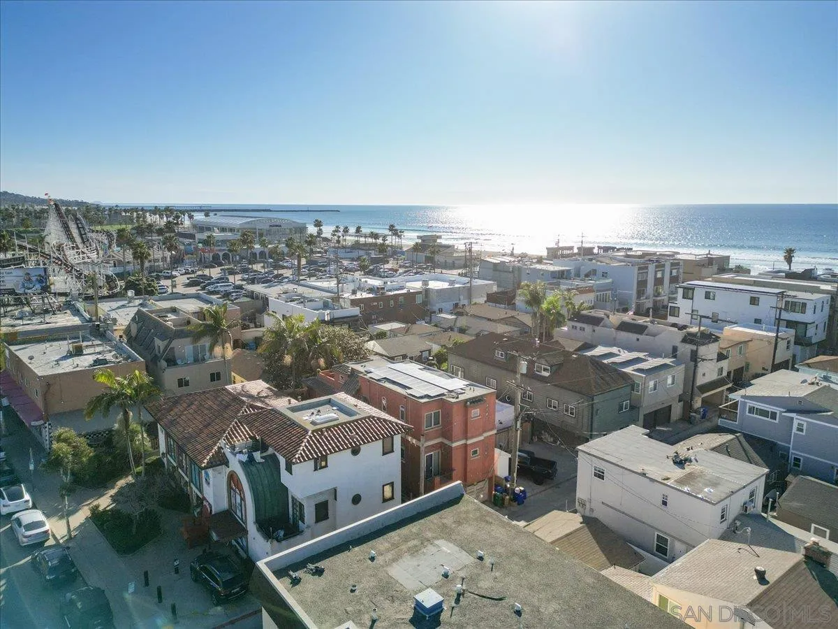 750 Island Court, San Diego, CA, 92109
