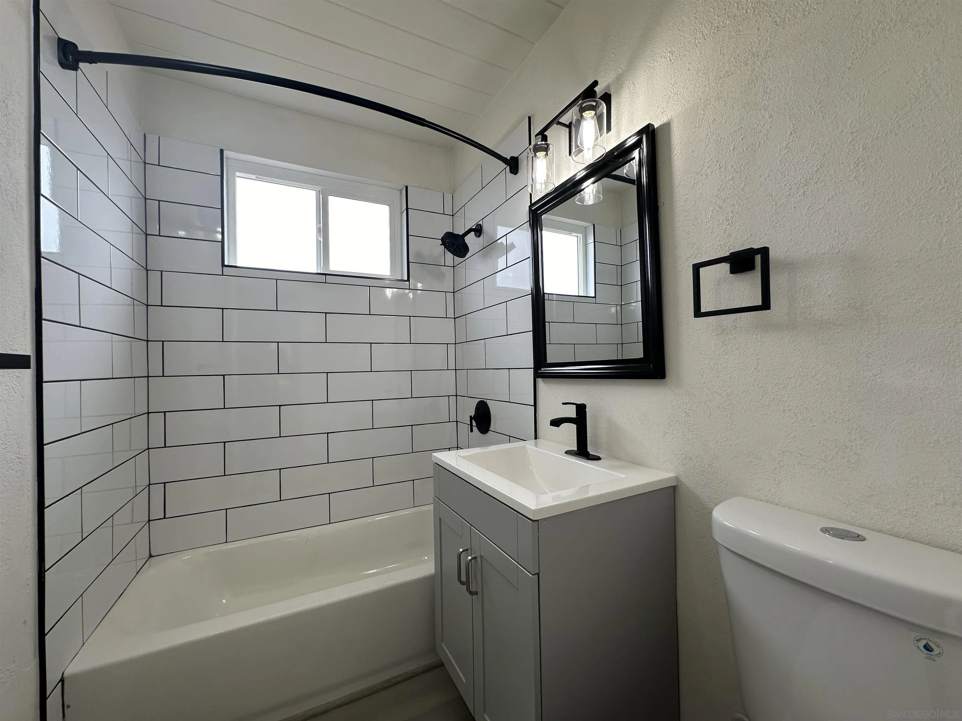 1109 36th St UNIT 3, San Diego, CA, 92113