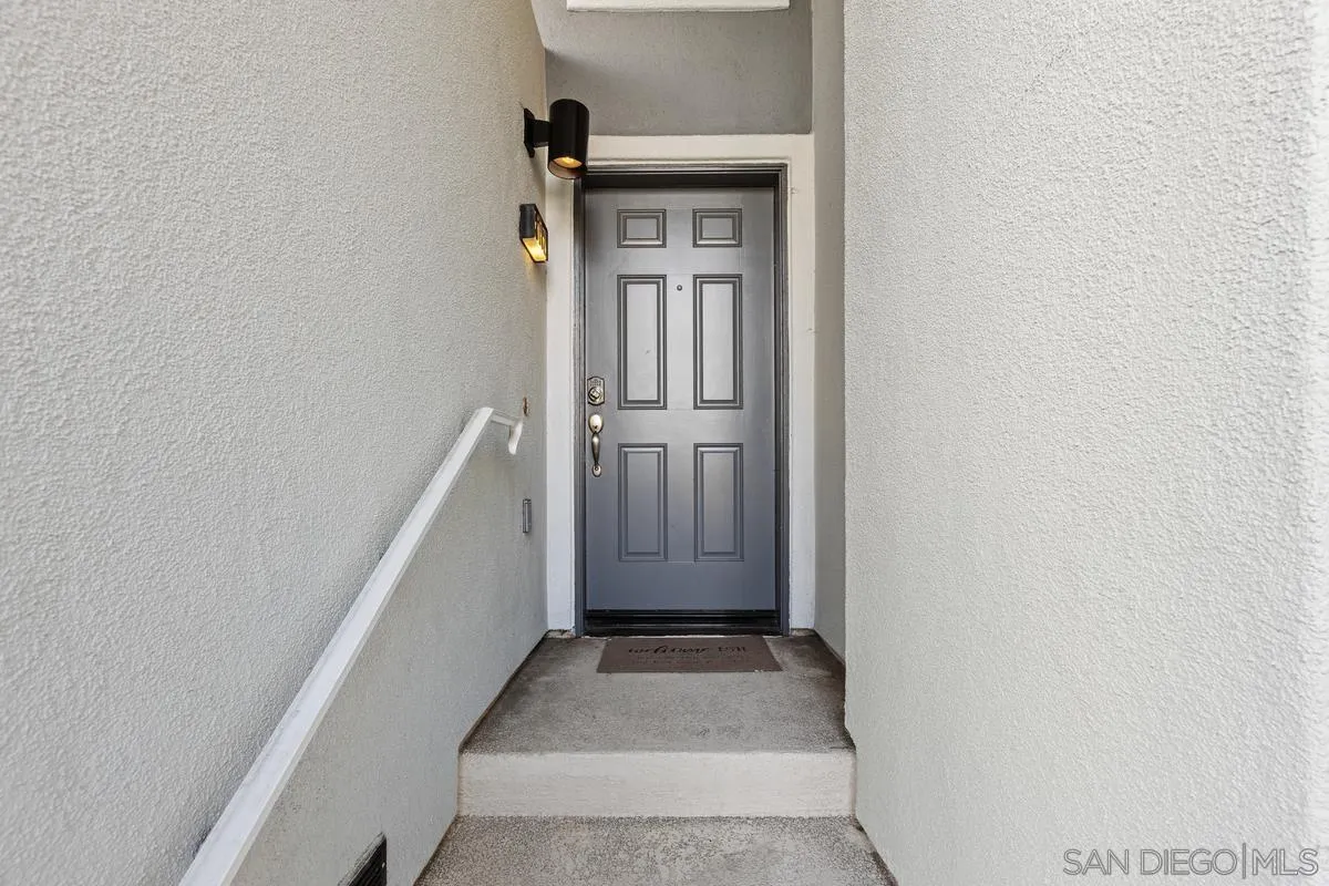 https://cdn.realtyfeed.com/cdn/127/260001989/077c011eb223e68ec122c99b0156b0a6.webp