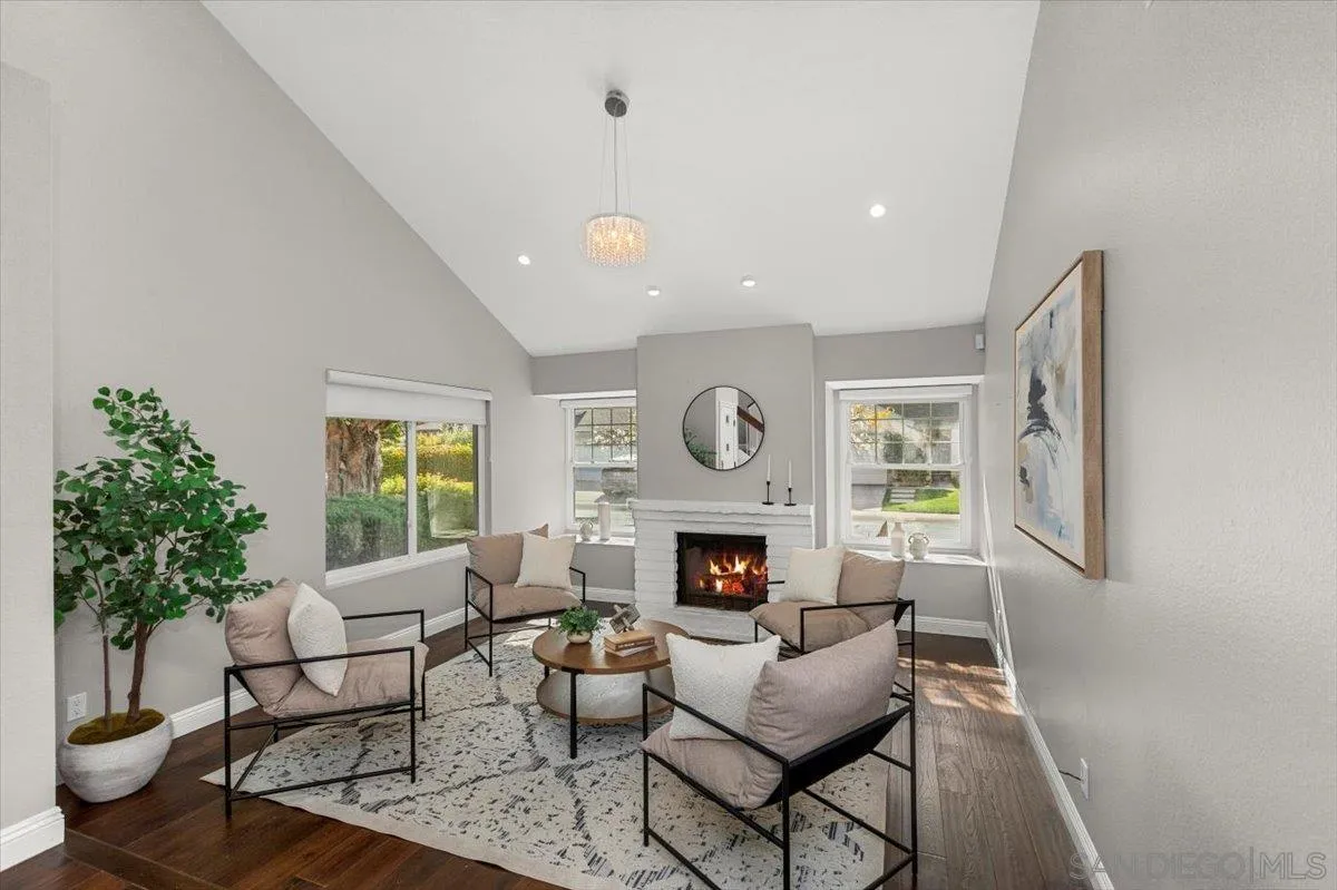 https://cdn.realtyfeed.com/cdn/127/260001993/bc7209098ec56e777549a61b4b12a766.webp