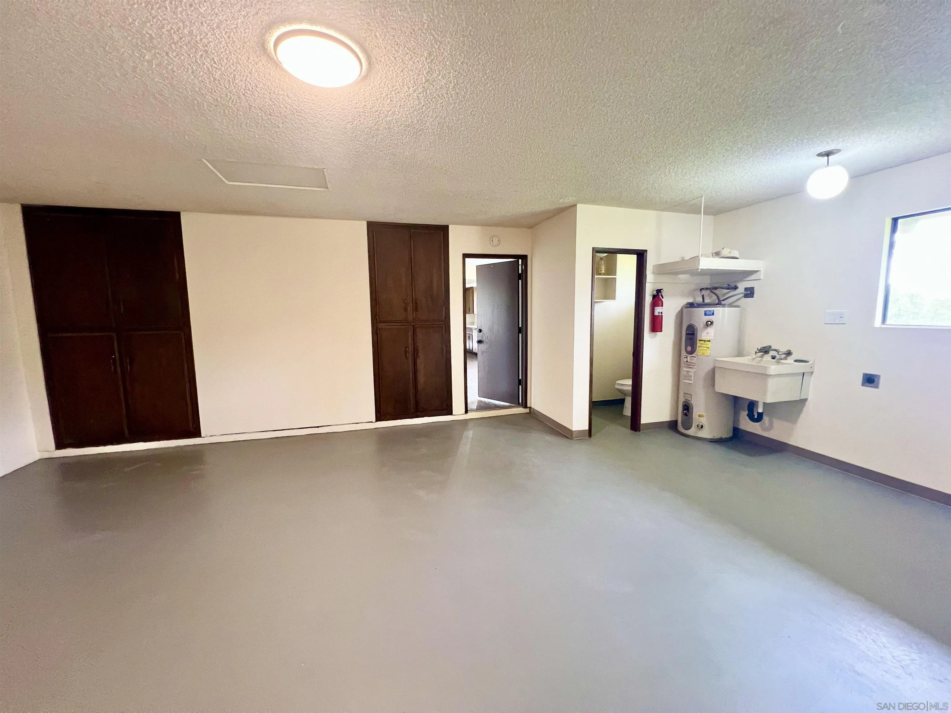 https://cdn.realtyfeed.com/cdn/127/260002005/11fcf02666aff6d06f544ea39880b840.webp