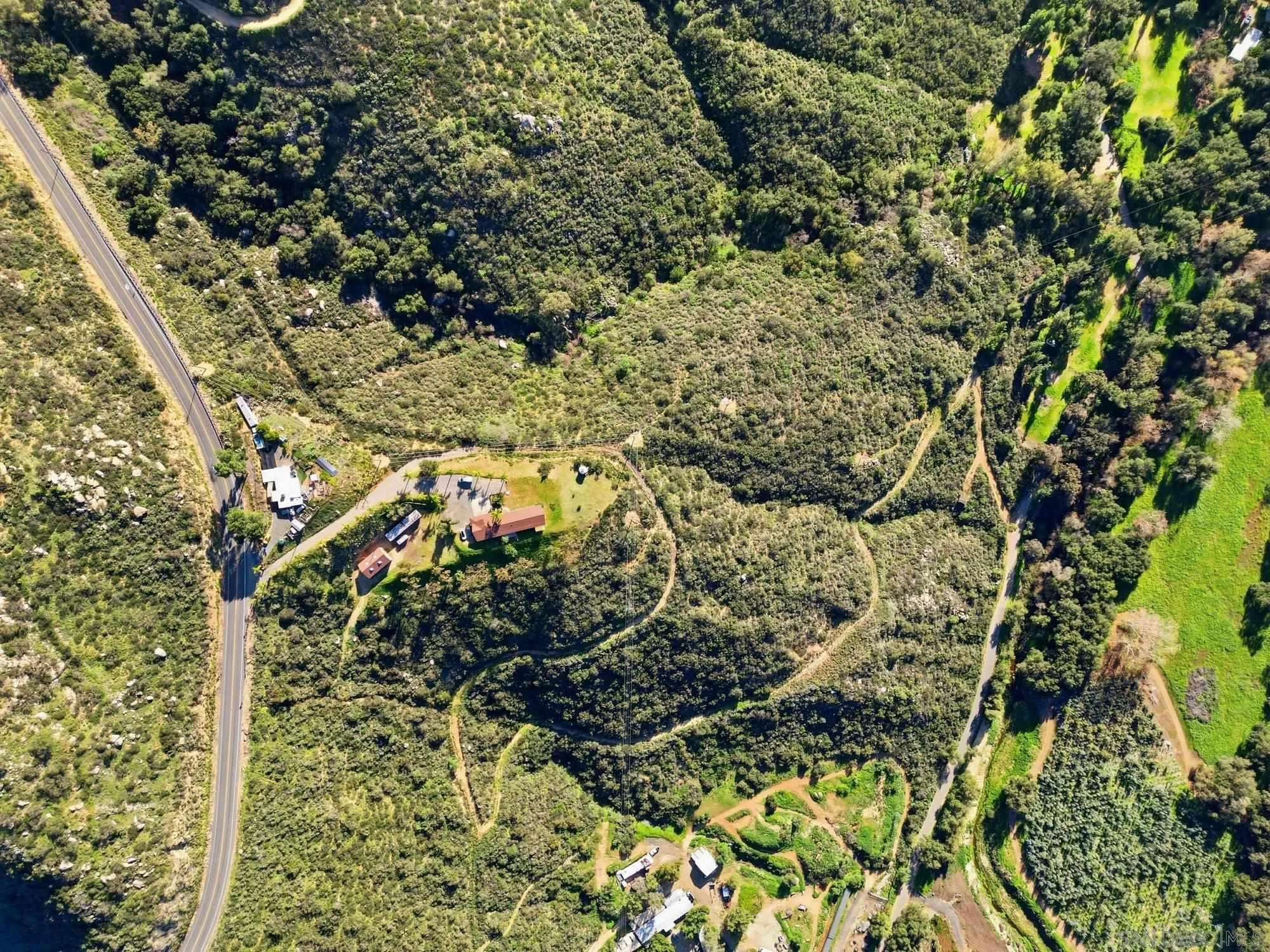 https://cdn.realtyfeed.com/cdn/127/260002005/3b169b21d4d0ff1ba127bb1d45438f91.webp