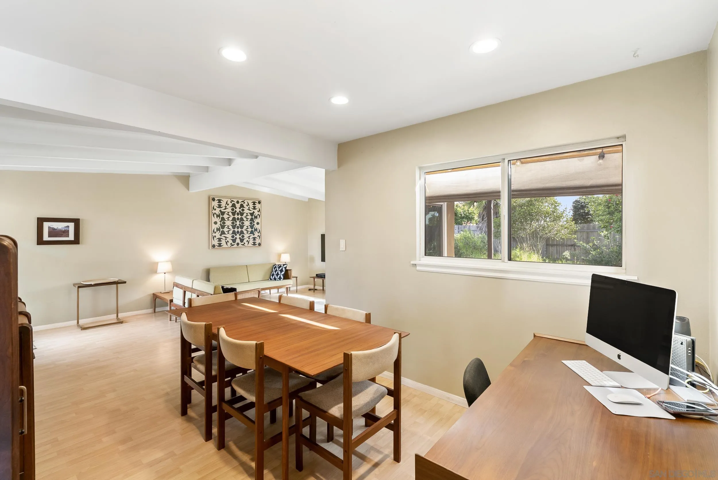 https://cdn.realtyfeed.com/cdn/127/260002013/f697d941879961b4cc78b1ad08f8020b.webp