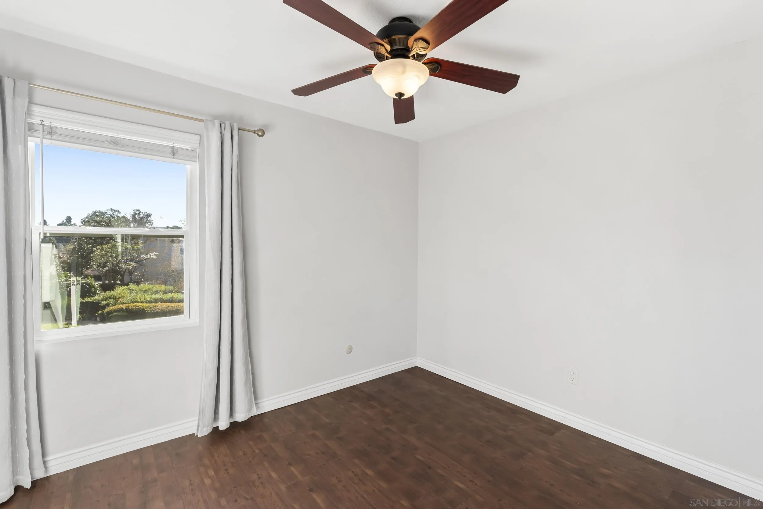 Photo #21: 260002019 Listing: Photo #21