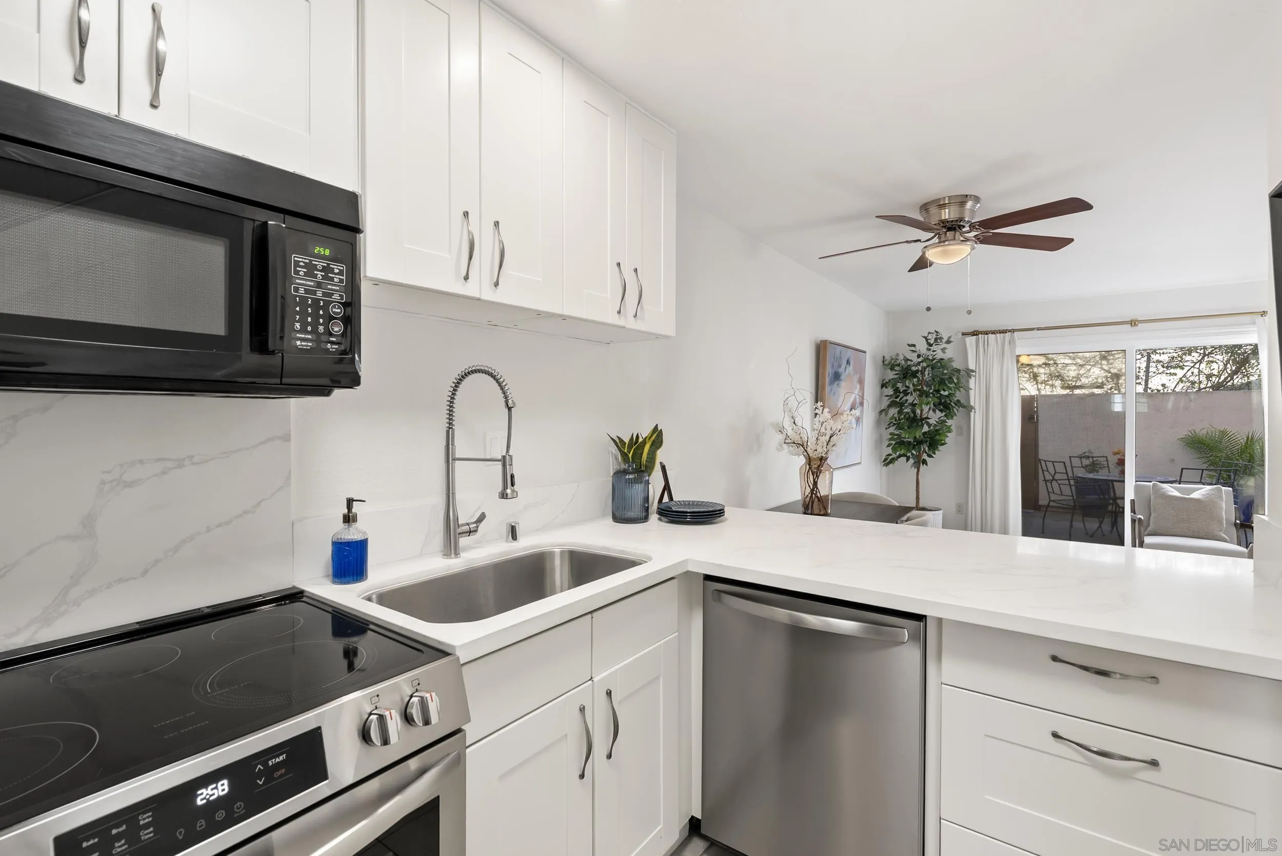 Photo #13: 260002019 Listing: Photo #13