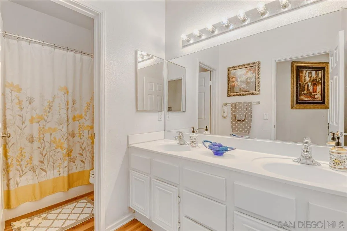 Photo #15: 260002020 Listing: Photo #15