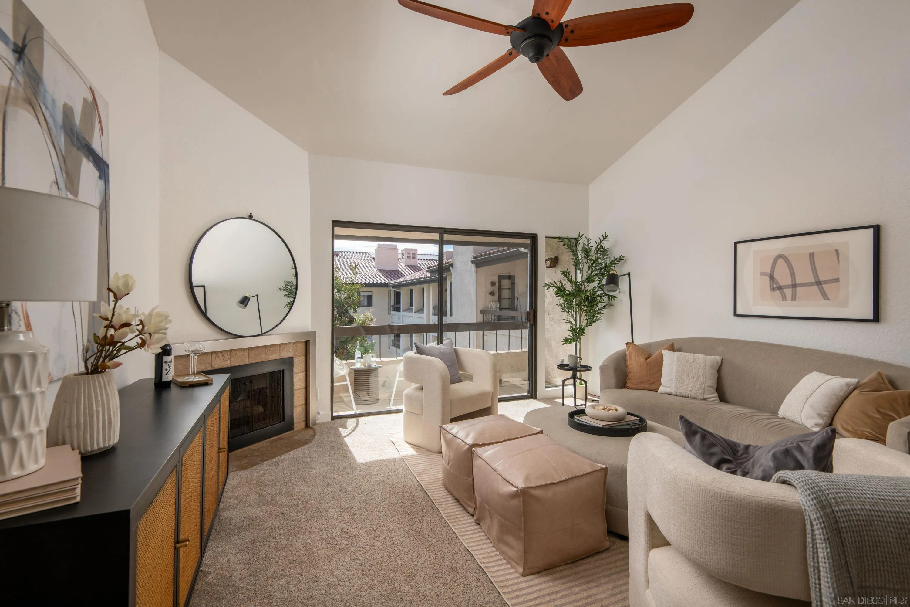 Photo #4: 260002022 Listing: Photo #4