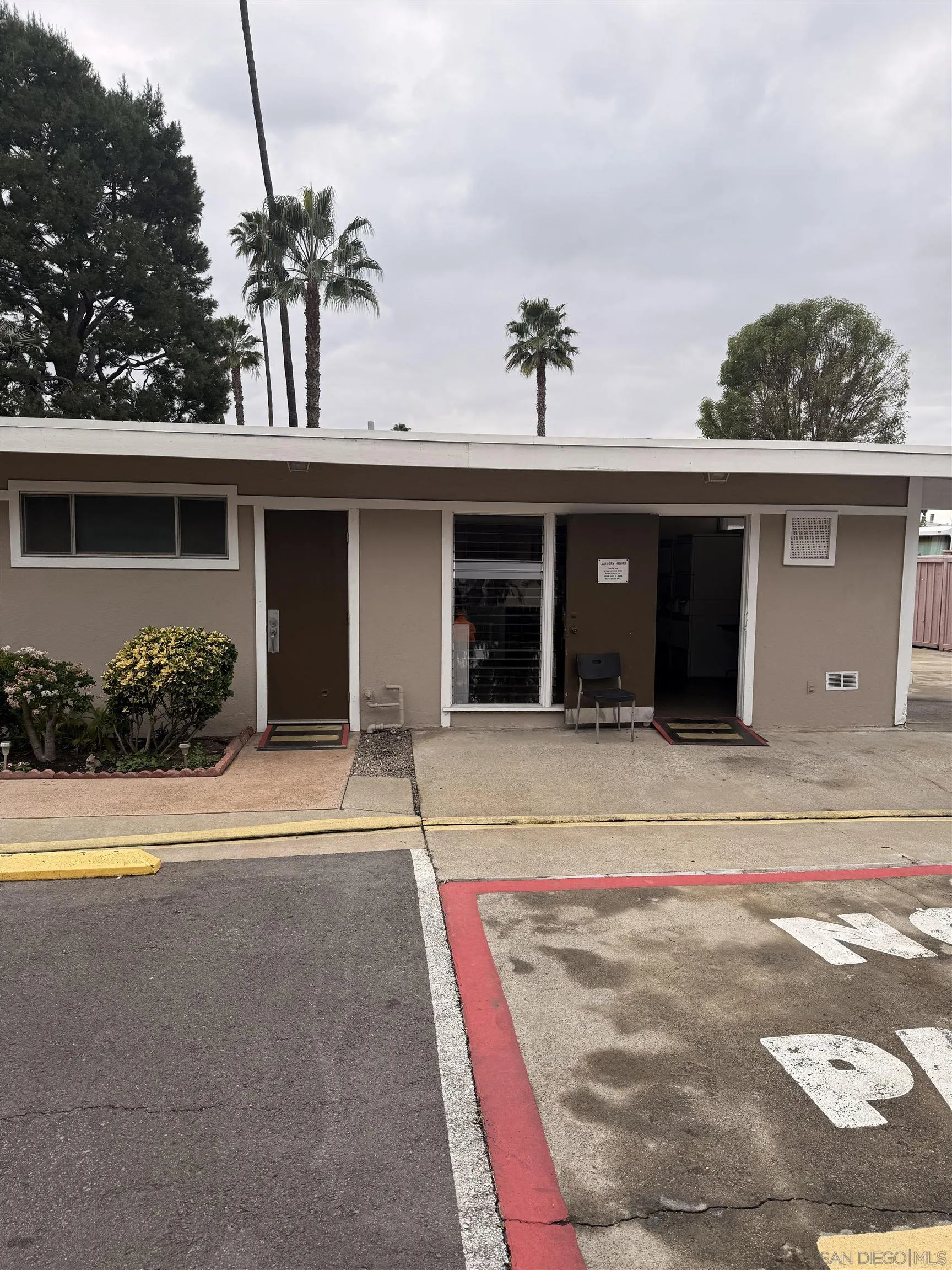 2300 Valley PKWY UNIT 109, Escondido, CA, 92027
