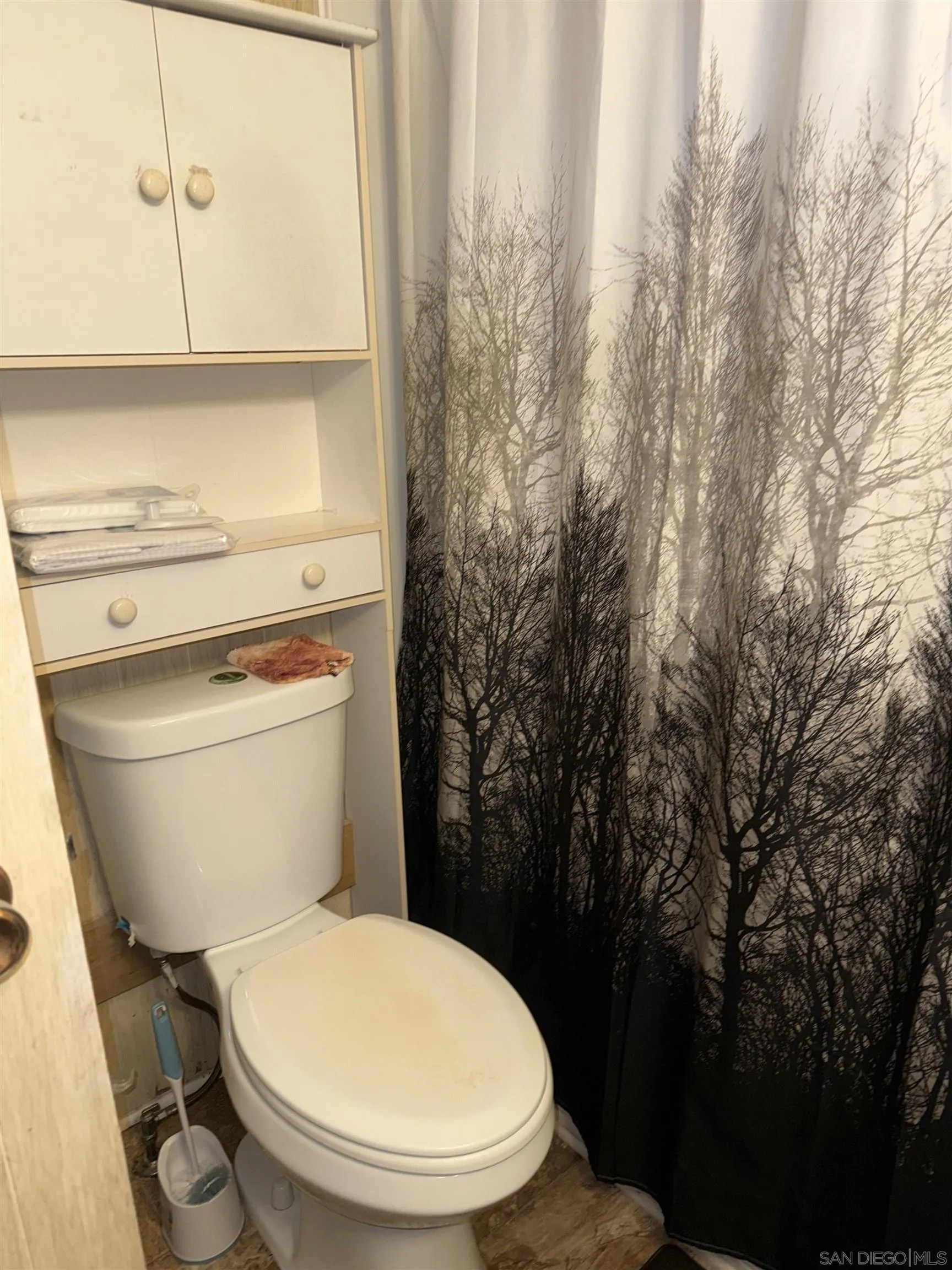 2300 Valley PKWY UNIT 109, Escondido, CA, 92027