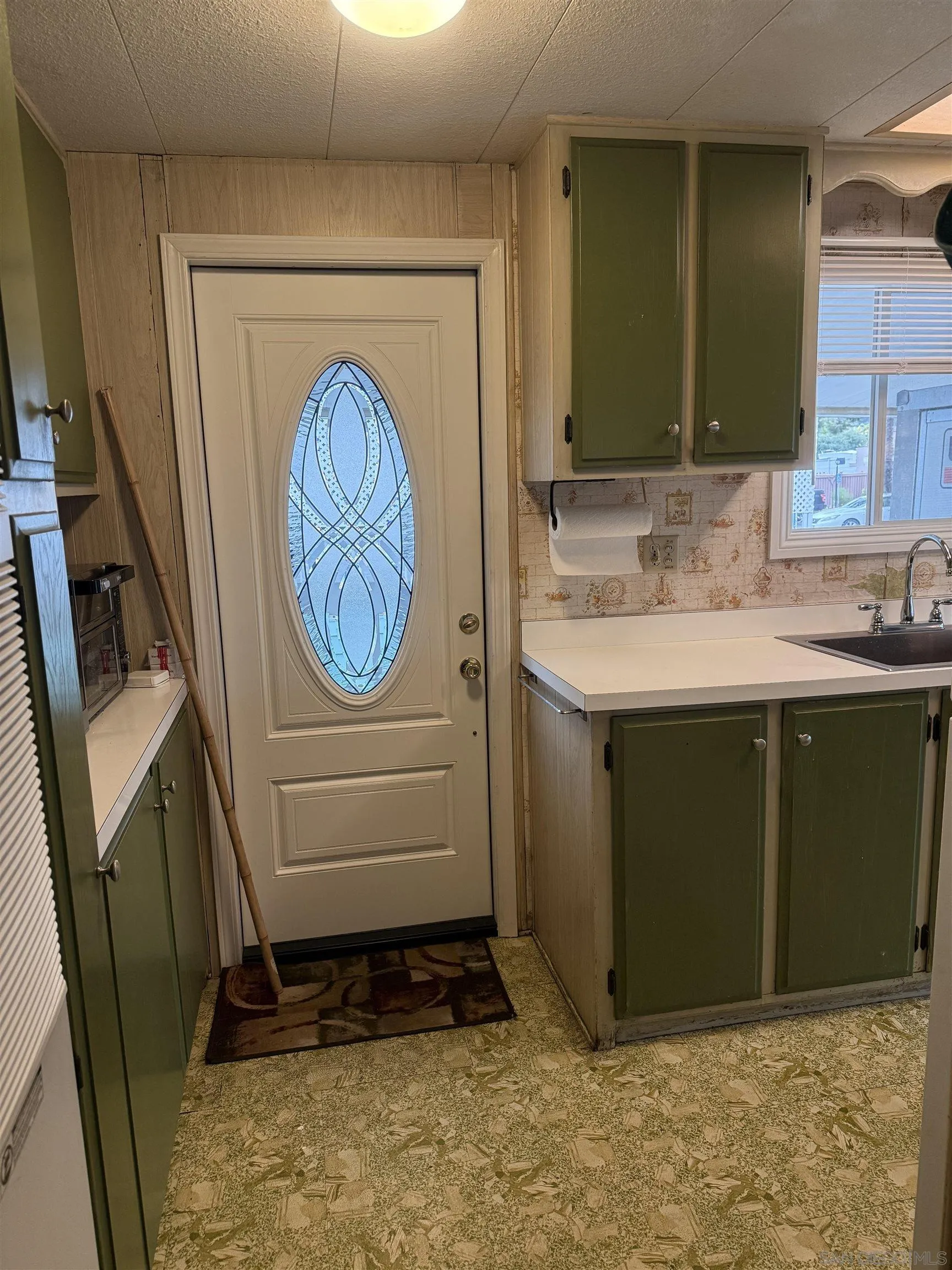 2300 Valley PKWY UNIT 109, Escondido, CA, 92027