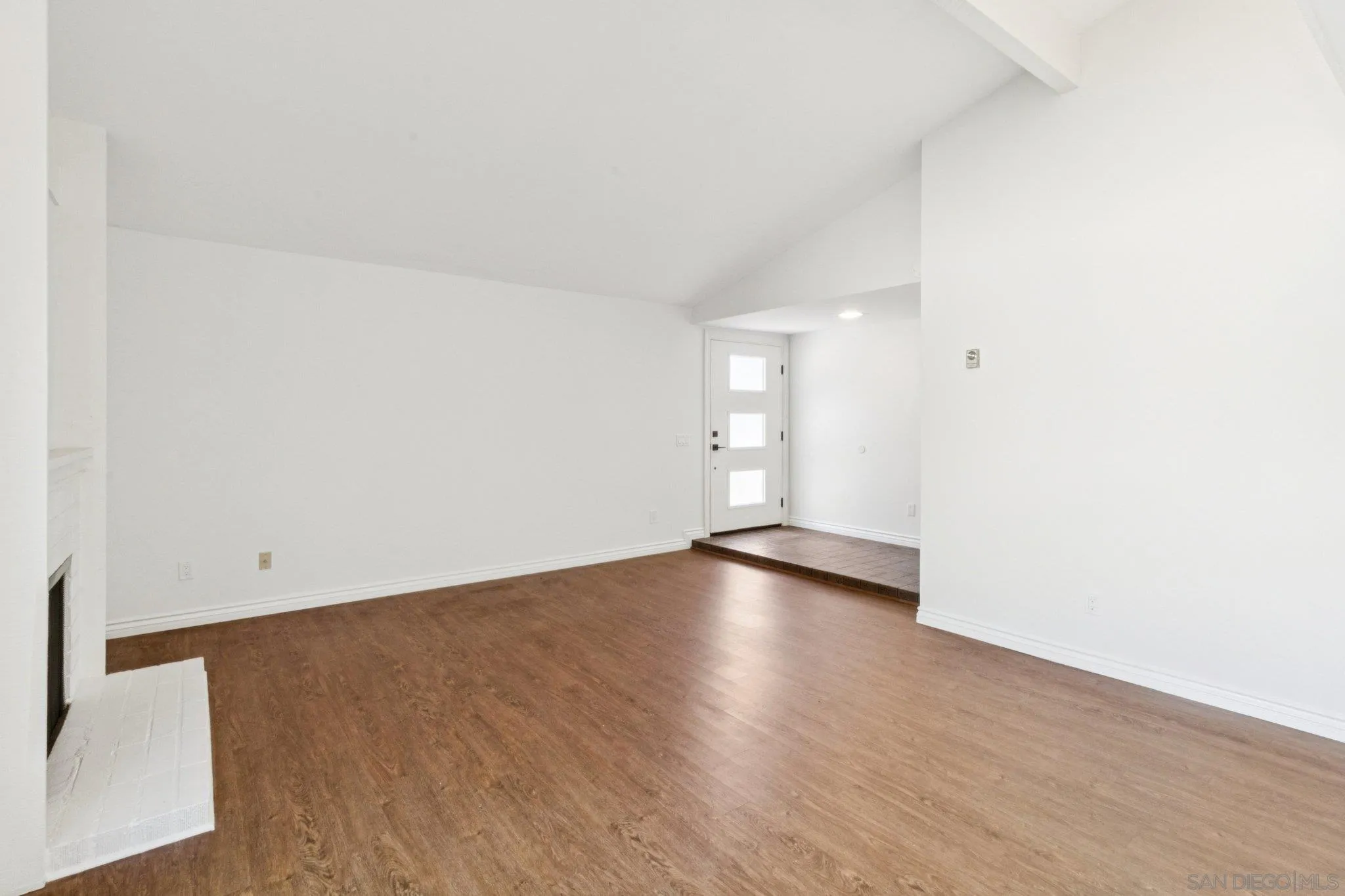 Photo #9: 260002028 Listing: Photo #9