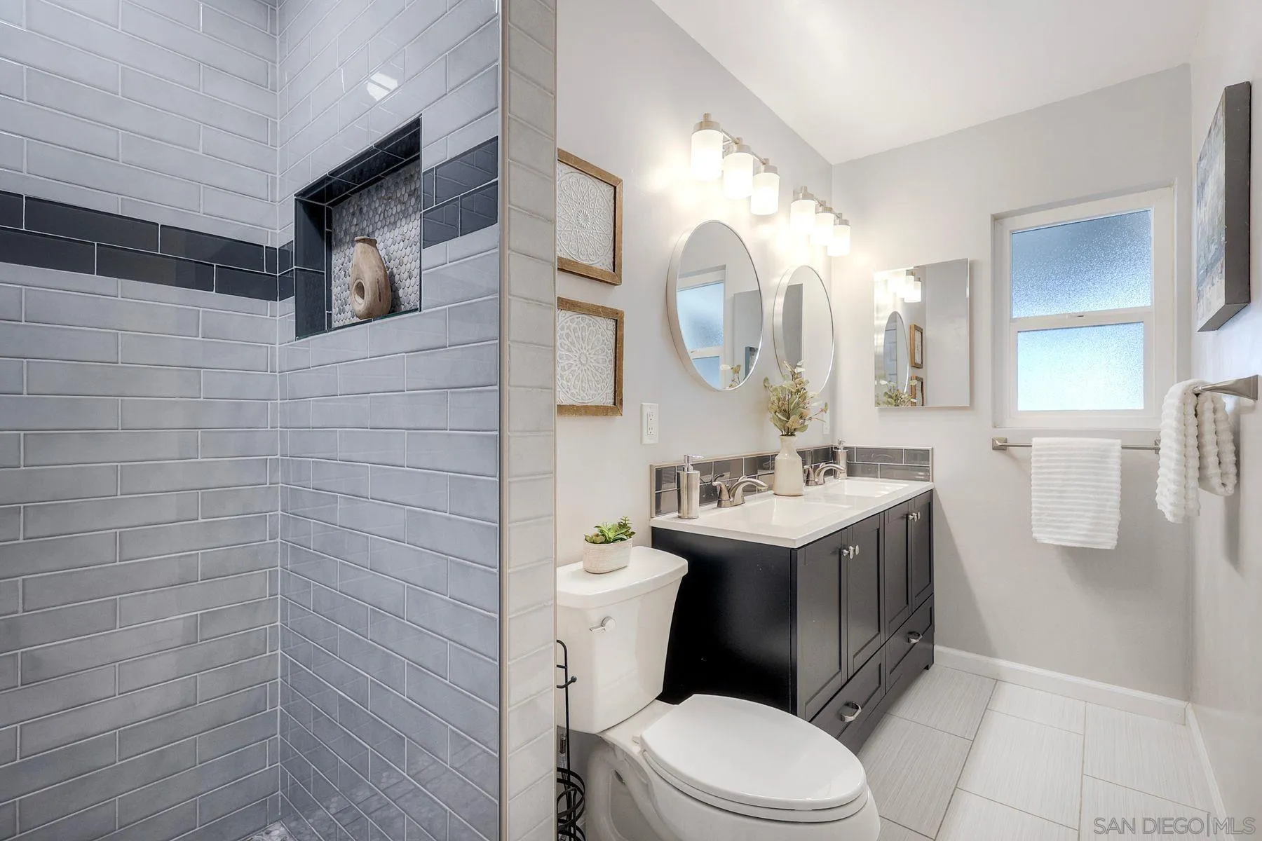 https://cdn.realtyfeed.com/cdn/127/260002035/5a7af41424a880bf106e578b4e7e8458.webp