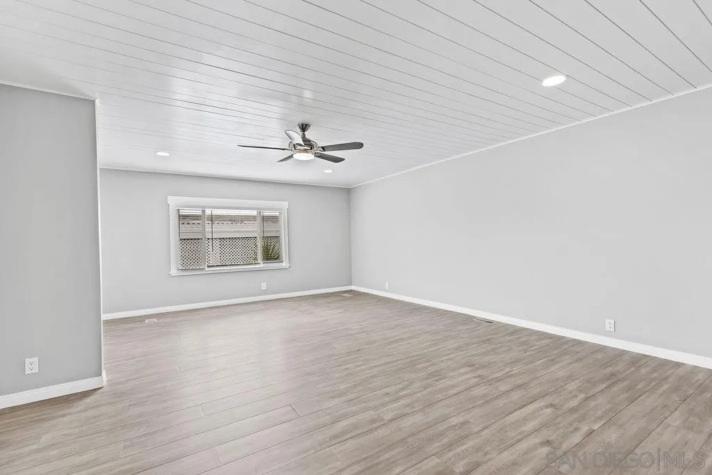 https://cdn.realtyfeed.com/cdn/127/260002036/2ce6c2bad85006149572bd82b1f94ddb.webp