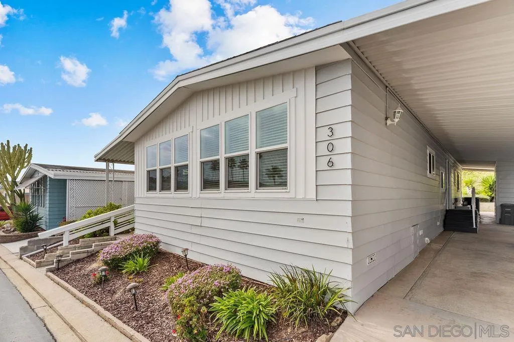 https://cdn.realtyfeed.com/cdn/127/260002036/66c5a504f15db00f27176d4740e0e3aa.webp