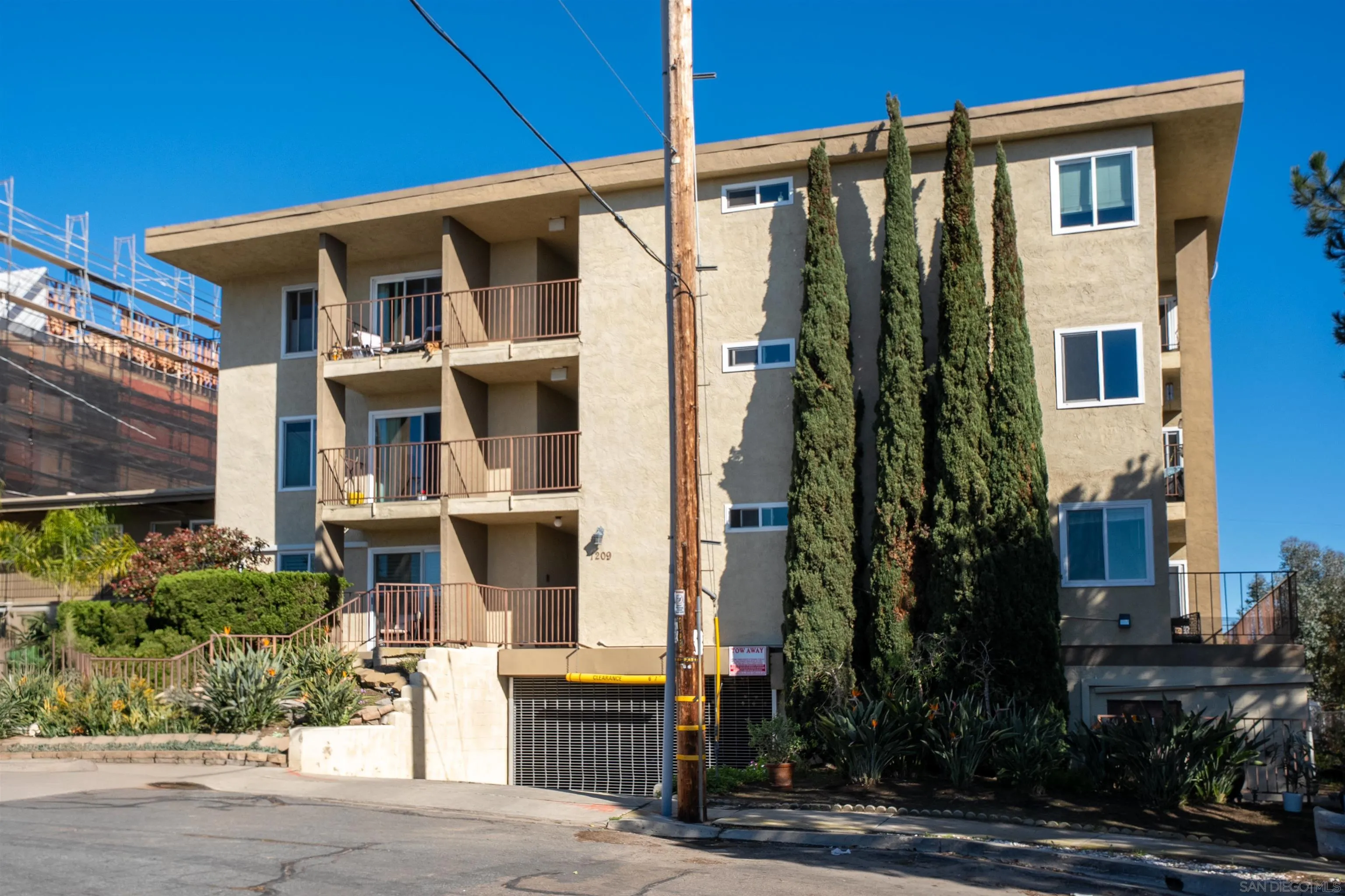 Photo #1: 260002044 Listing: Photo #1