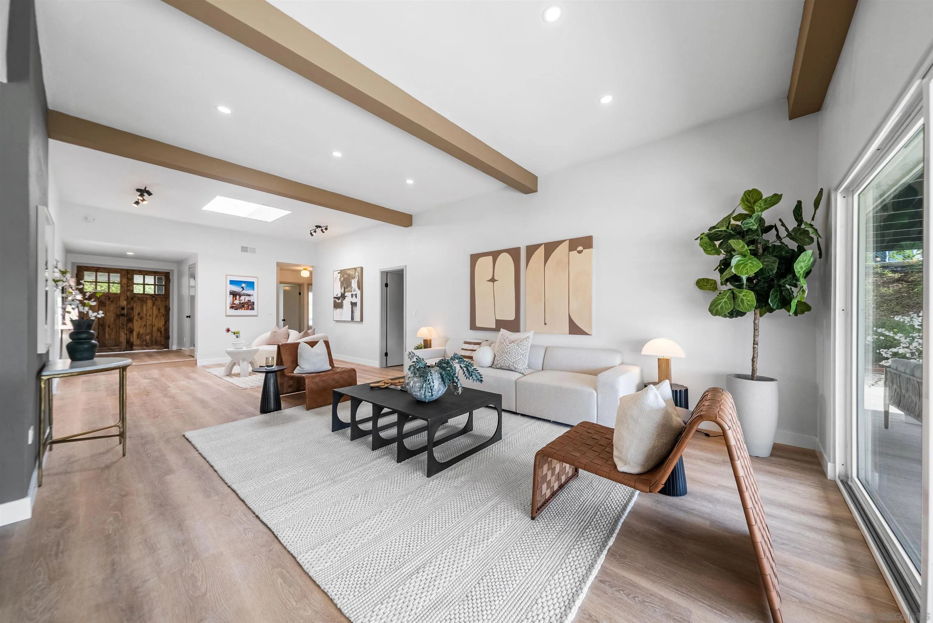 https://cdn.realtyfeed.com/cdn/127/260002046/f2cc86439c47a4bb4c02639b1025b31f.webp