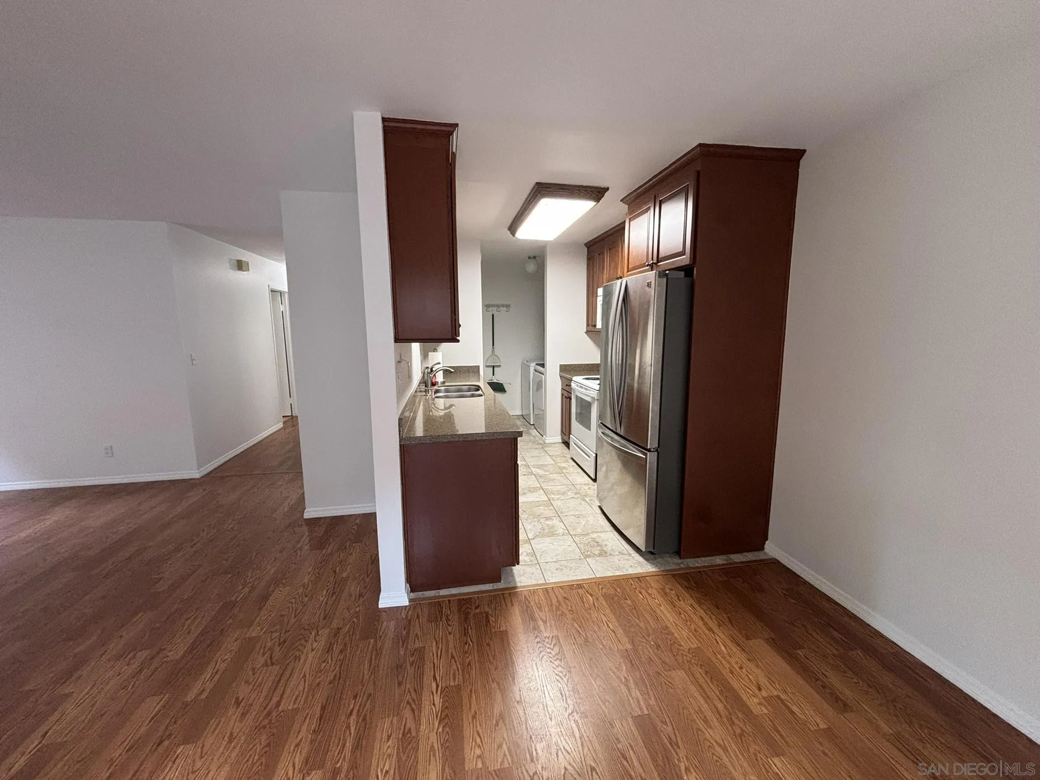 Photo #10: 260002047 Listing: Photo #10