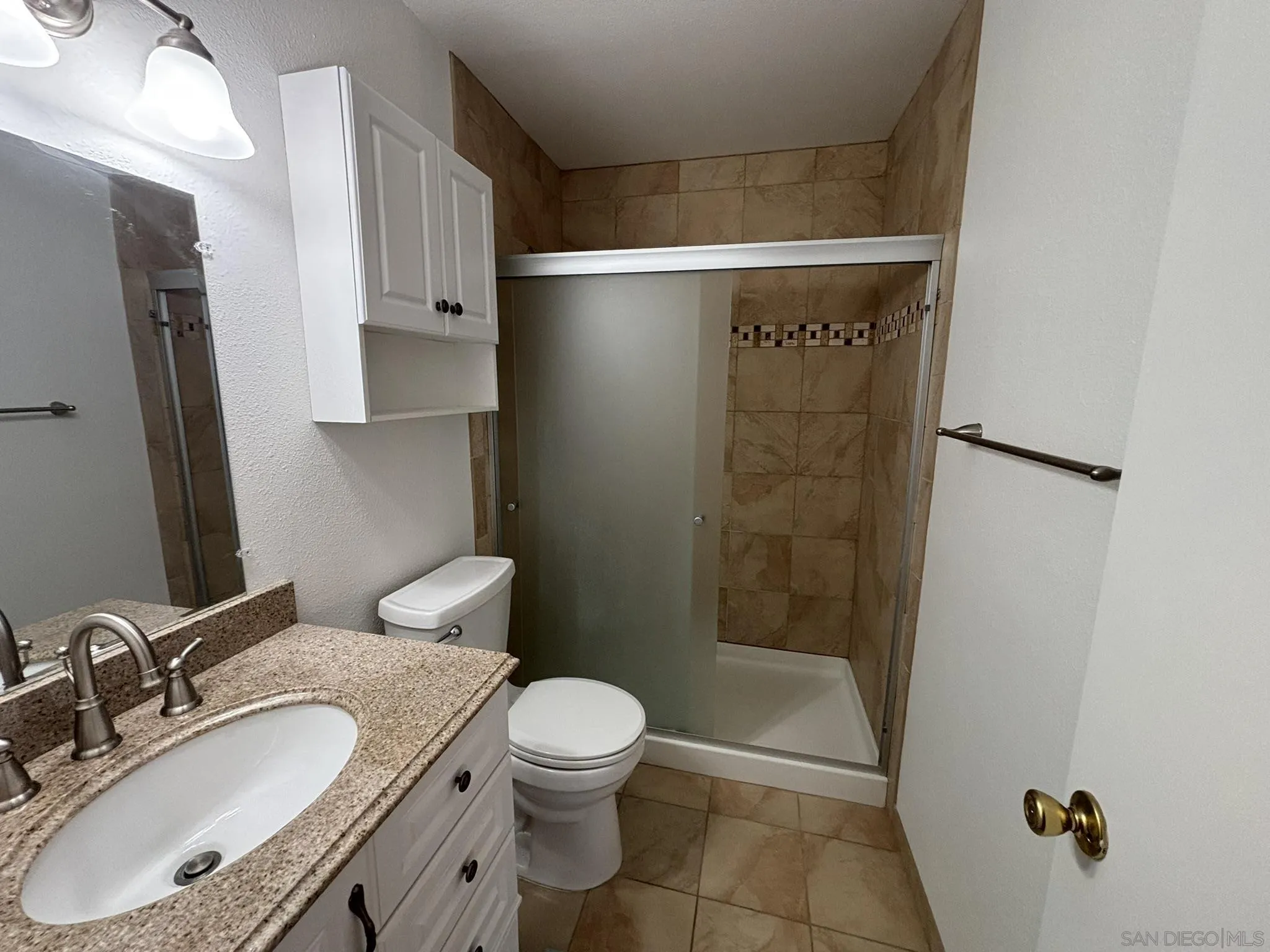 Photo #15: 260002047 Listing: Photo #15