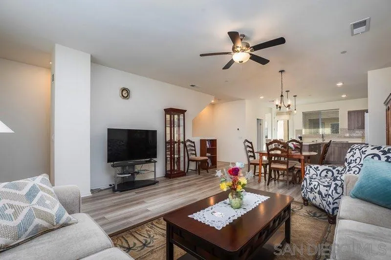 Photo #9: 260002048 Listing: Photo #9